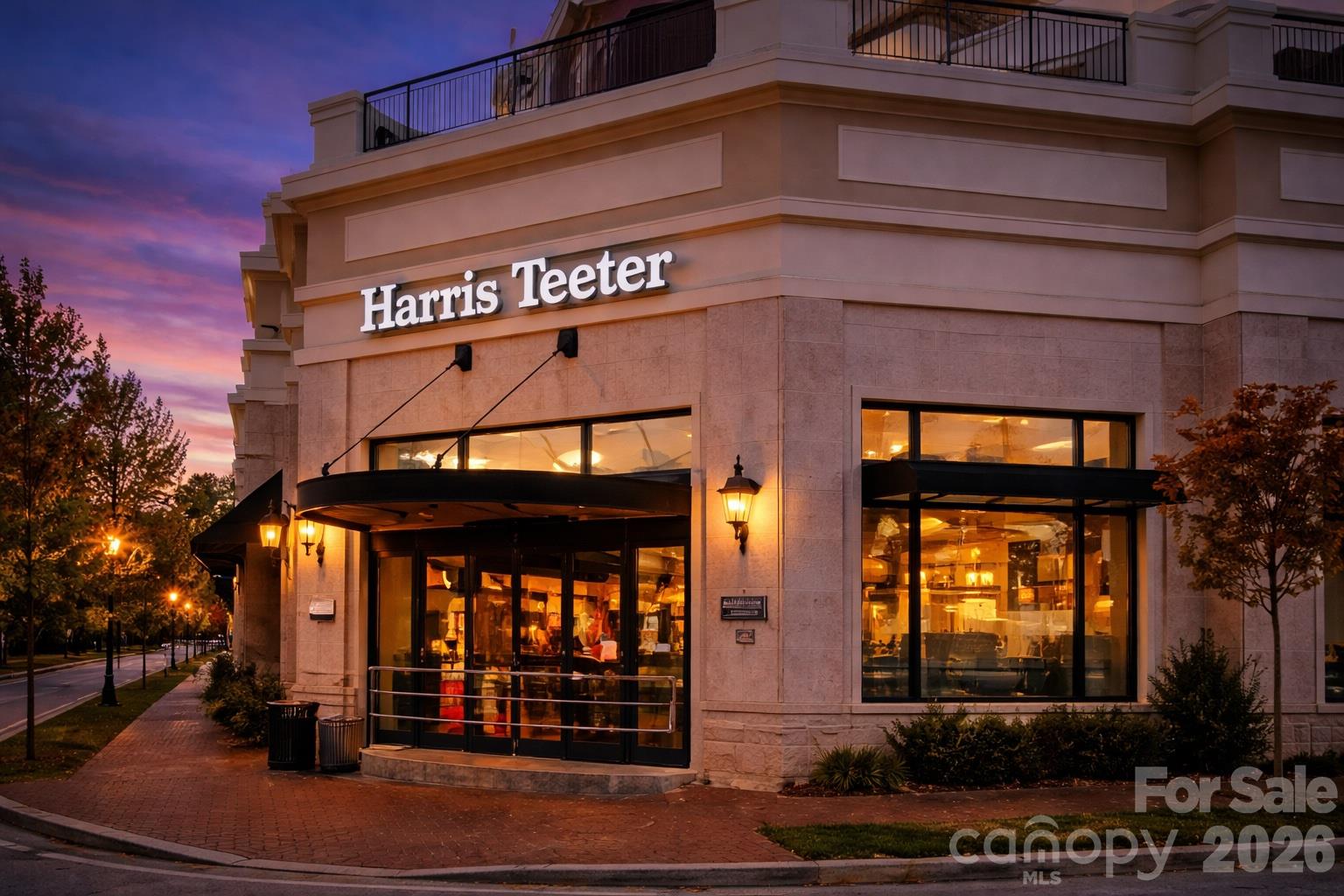 Harris Teeter - 500 N Poplar Street, Charlotte