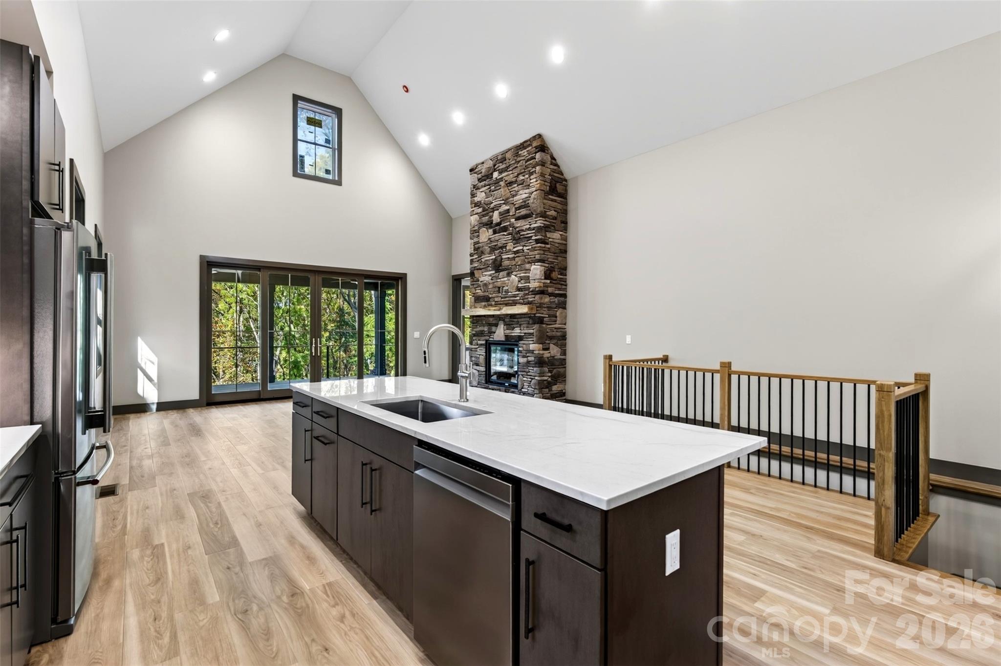 Kitchen - 51 Bear Tree Cove, Canton