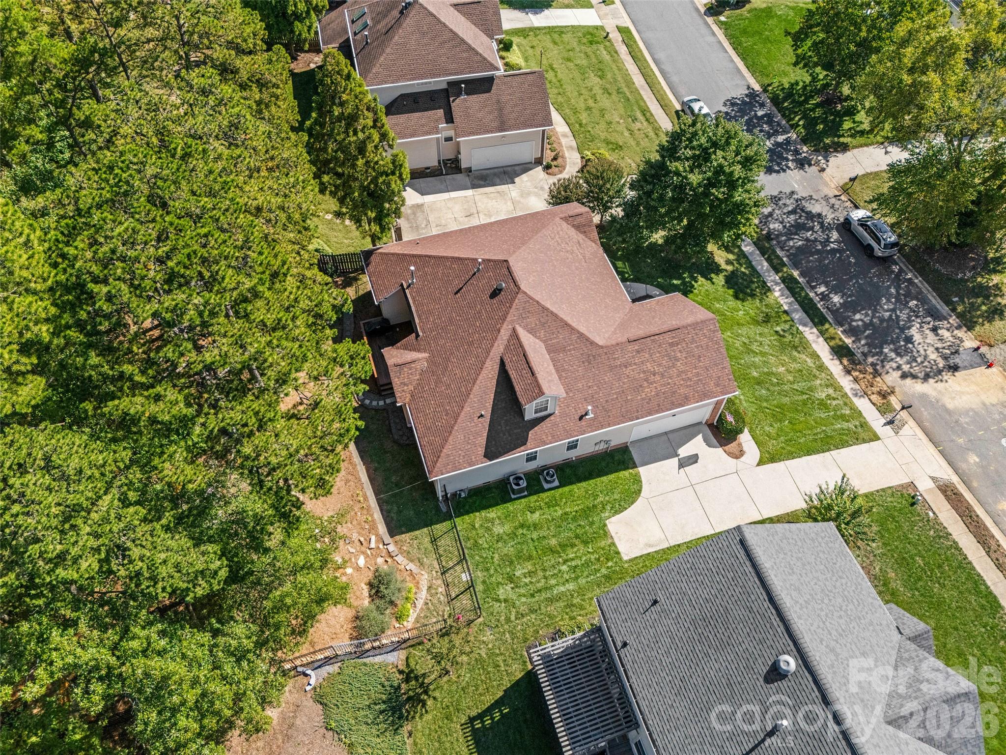 Single Family Residence at 1718 Sanridge Wind Lane, Charlotte, photo 32 of 39