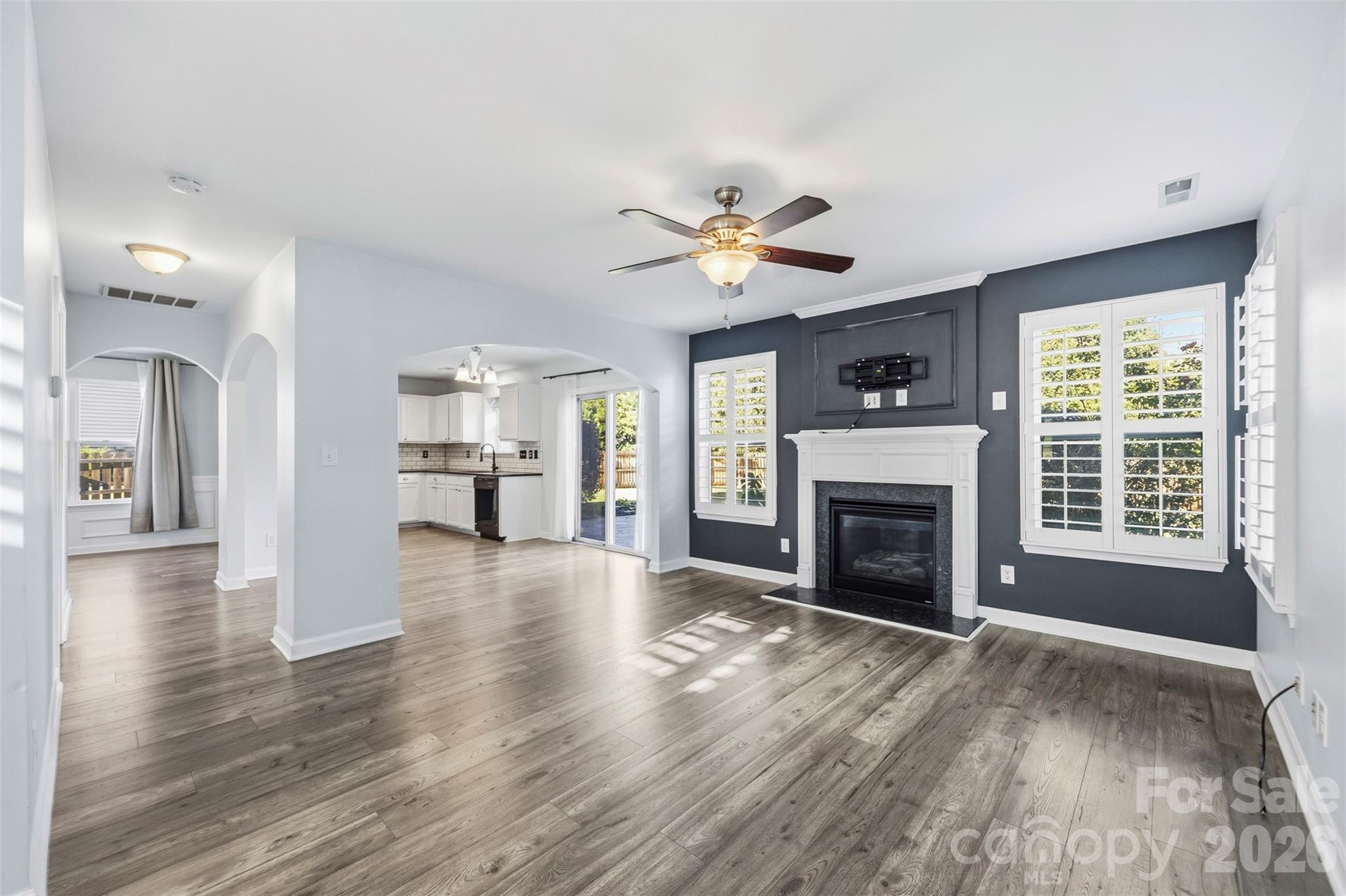 living room - 108 Moores Branch Road, Mount Holly