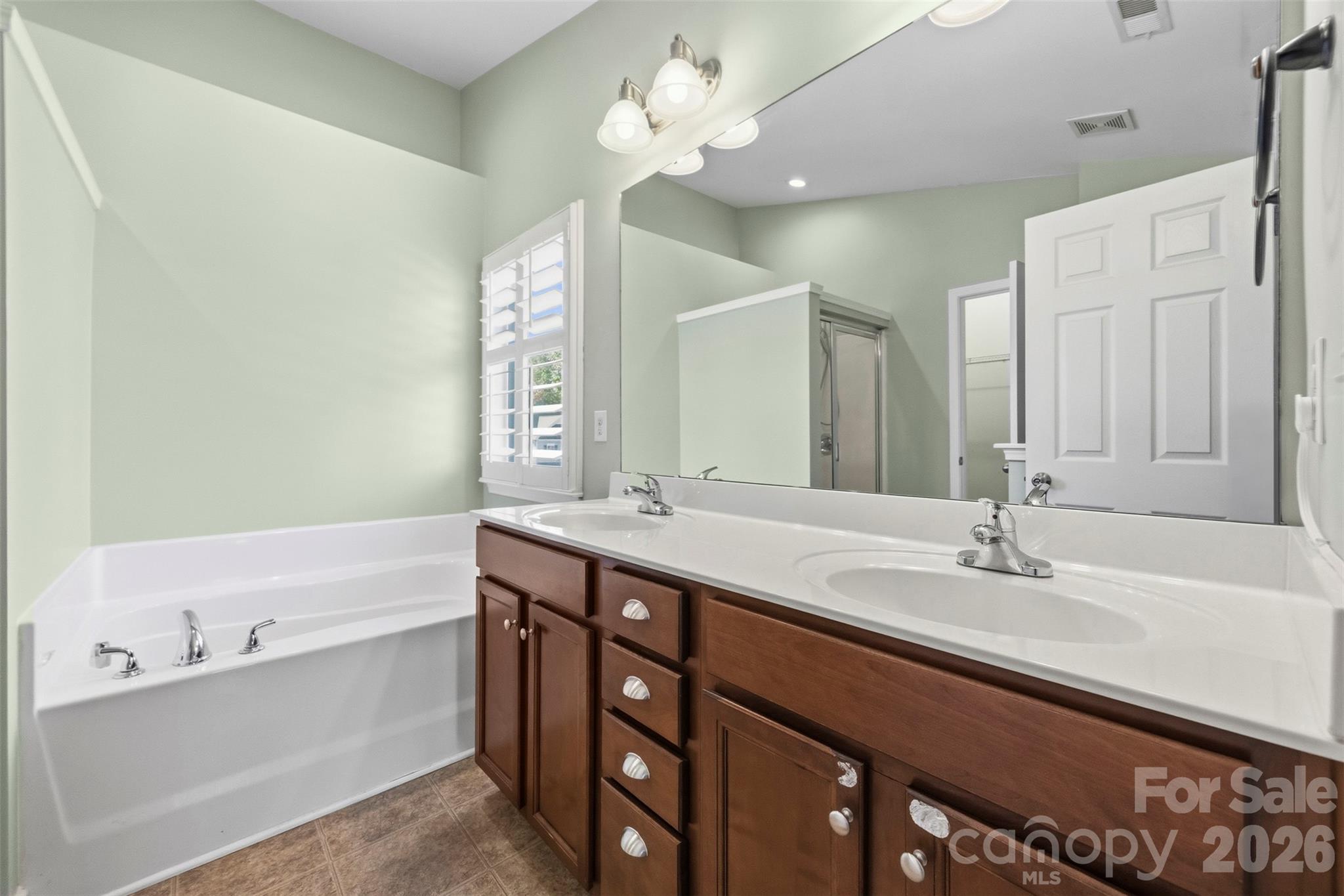 primary bathroom - 108 Moores Branch Road, Mount Holly