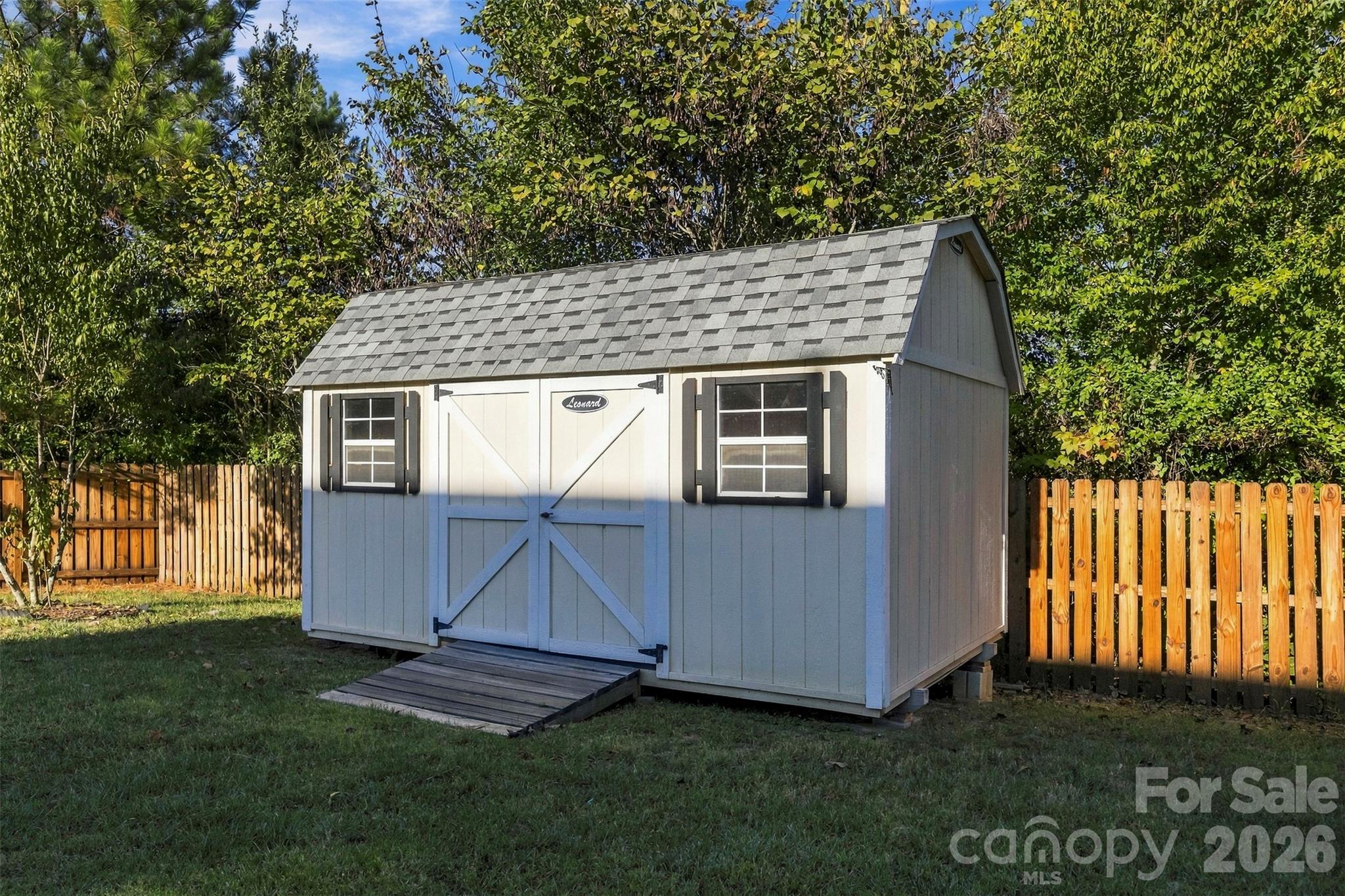 storage shed in back yard - 108 Moores Branch Road, Mount Holly