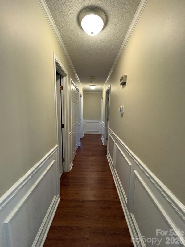 Single Family Residence at 210 Faye Court, King, photo 16 of 42