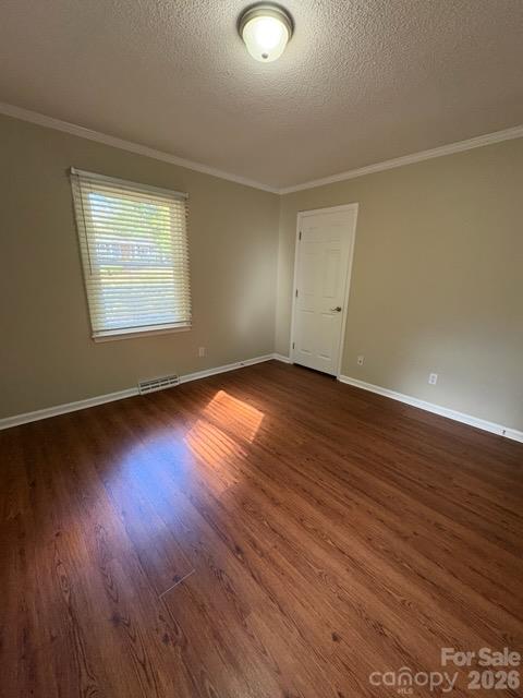 Single Family Residence at 210 Faye Court, King, photo 23 of 42