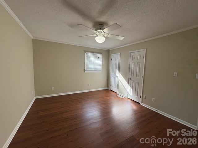Single Family Residence at 210 Faye Court, King, photo 25 of 42