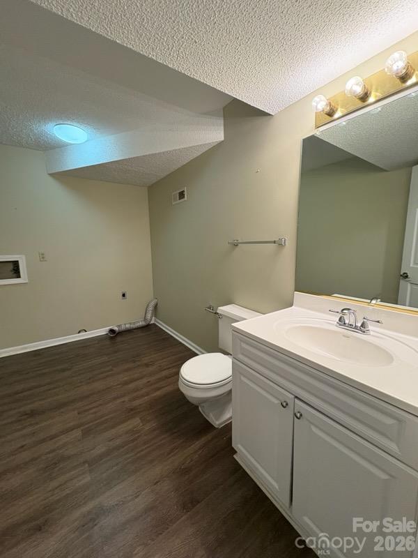Single Family Residence at 210 Faye Court, King, photo 29 of 42