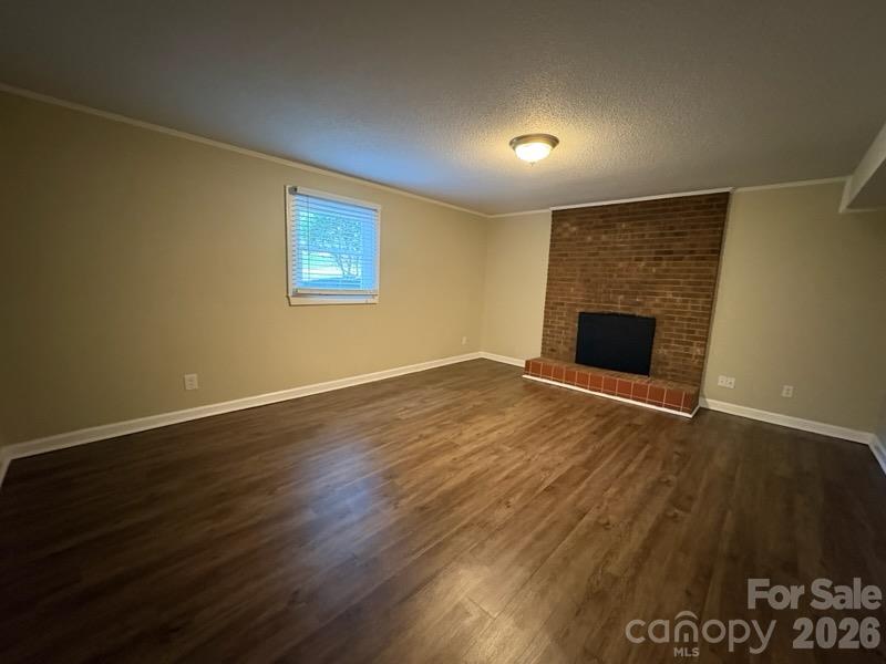 Single Family Residence at 210 Faye Court, King, photo 31 of 42