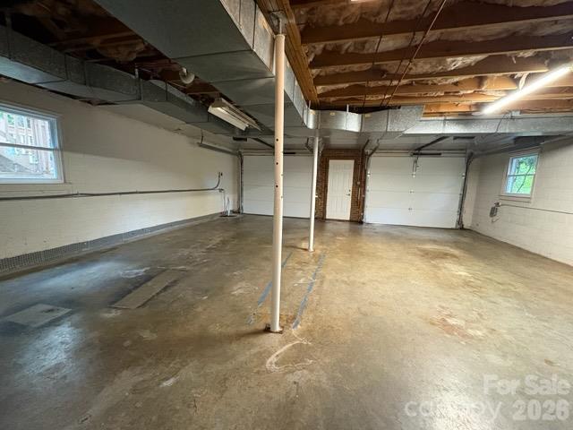 Single Family Residence at 210 Faye Court, King, photo 34 of 42