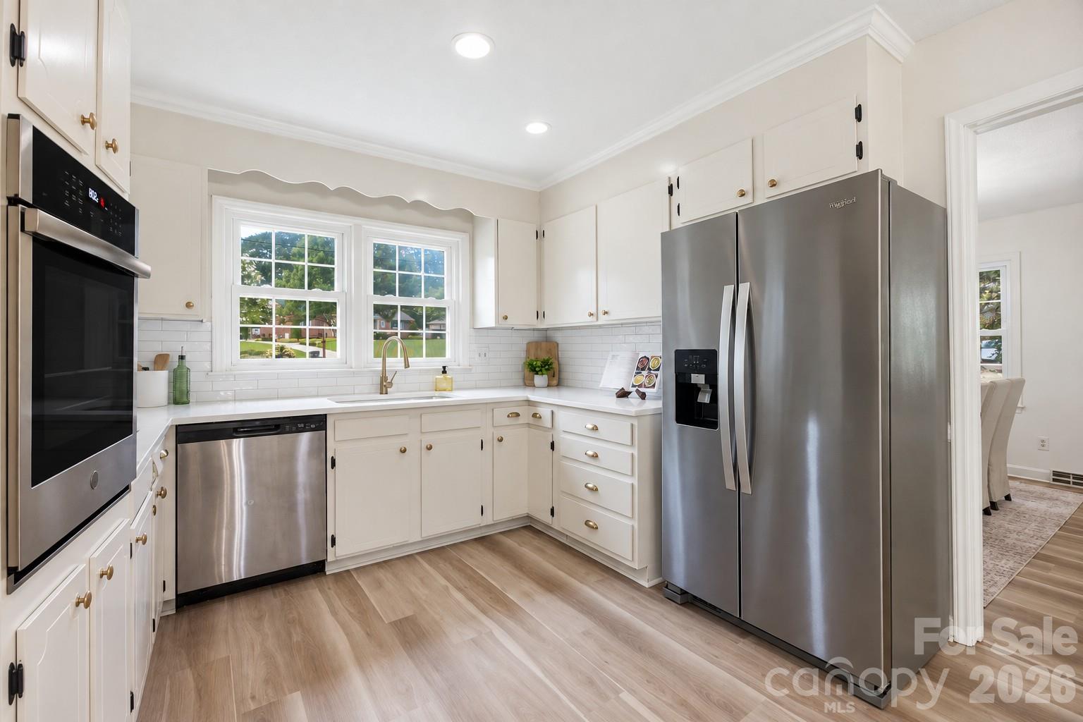 Single Family Residence at 3101 Canterberry Drive, Gastonia, photo 6 of 36