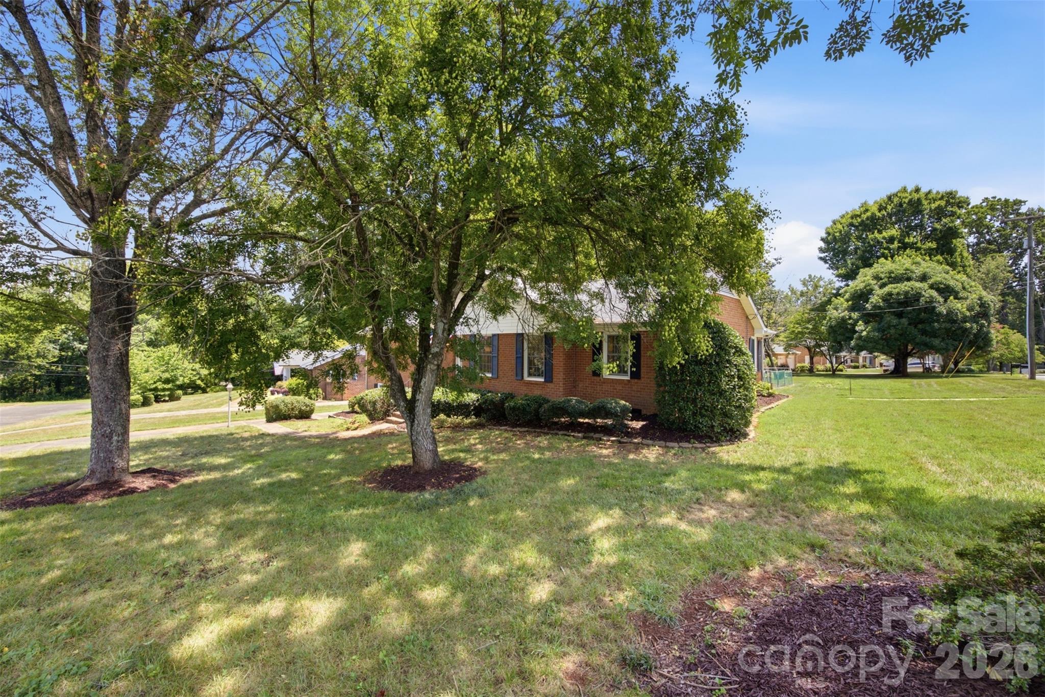 Single Family Residence at 3101 Canterberry Drive, Gastonia, photo 28 of 36