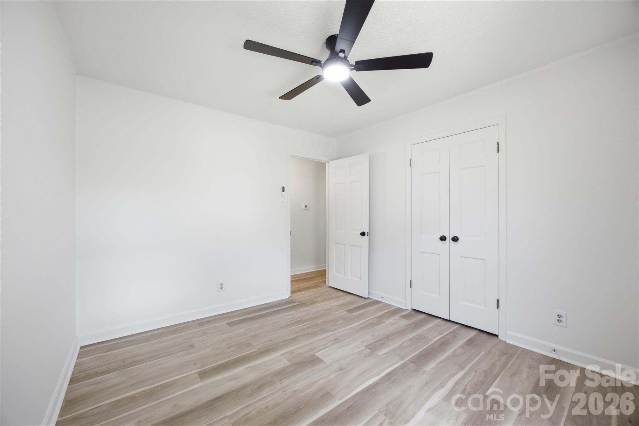 Single Family Residence at 3101 Canterberry Drive, Gastonia, photo 34 of 36