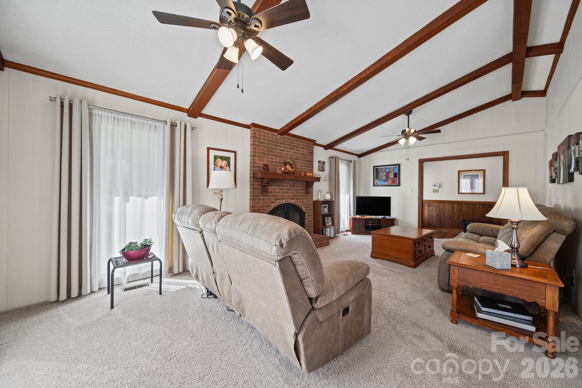 Living Room - 306 Starmount Drive, Statesville