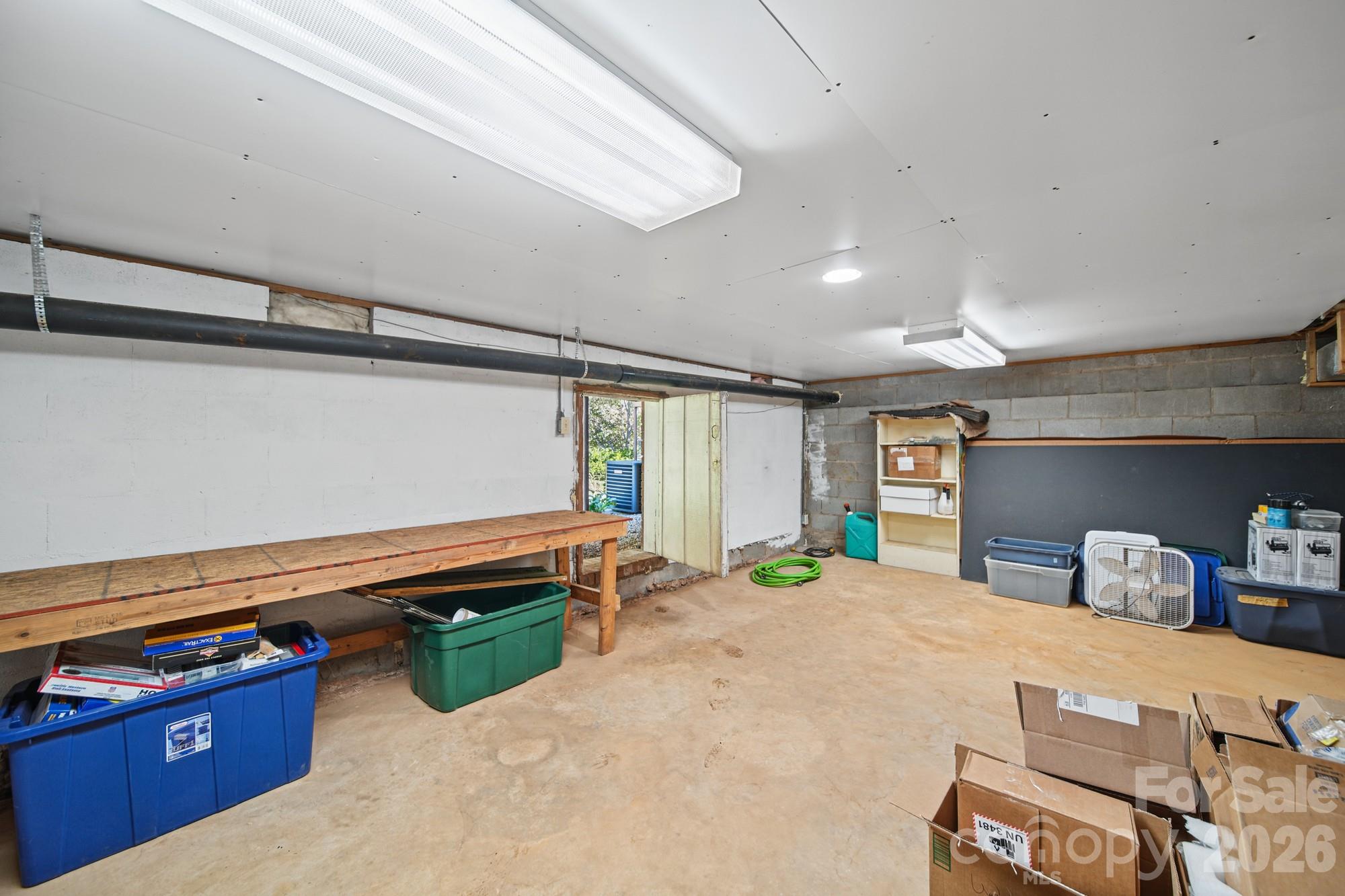 Walk-In Crawl Space - 306 Starmount Drive, Statesville