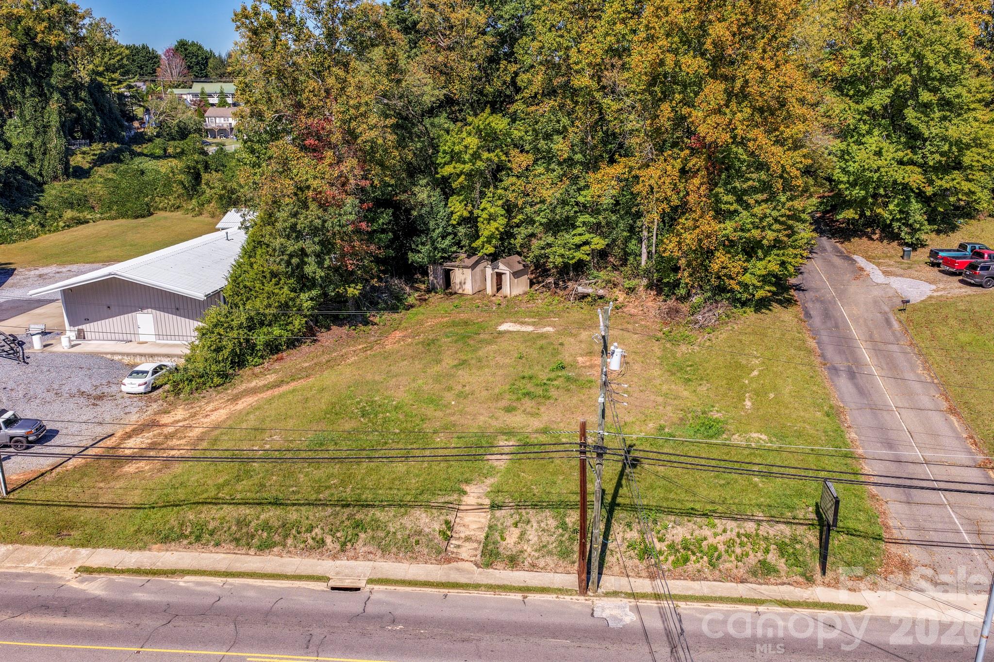 891 E Court Street