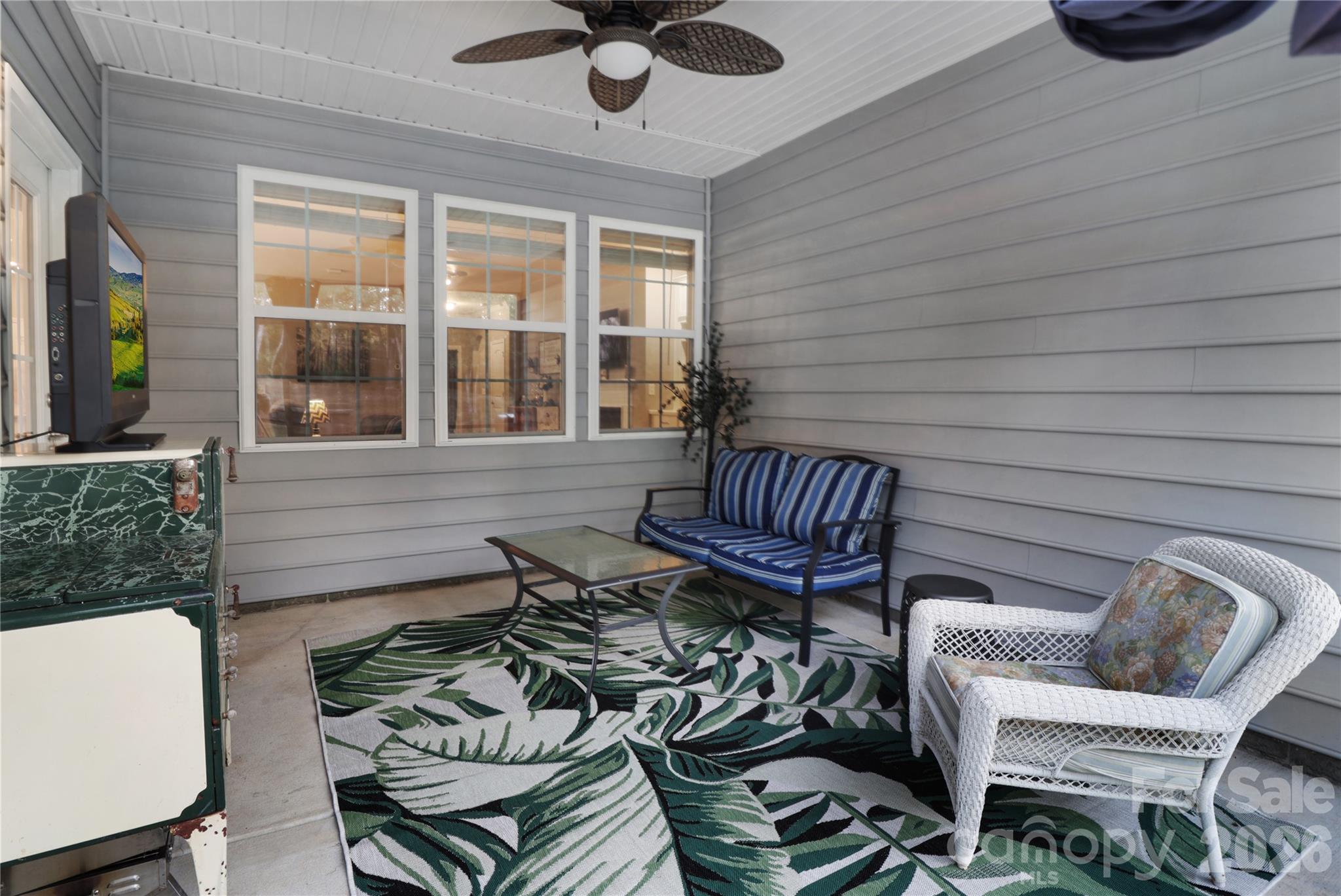 Screened In Patio - 1929 Napa Valley Drive, Waxhaw