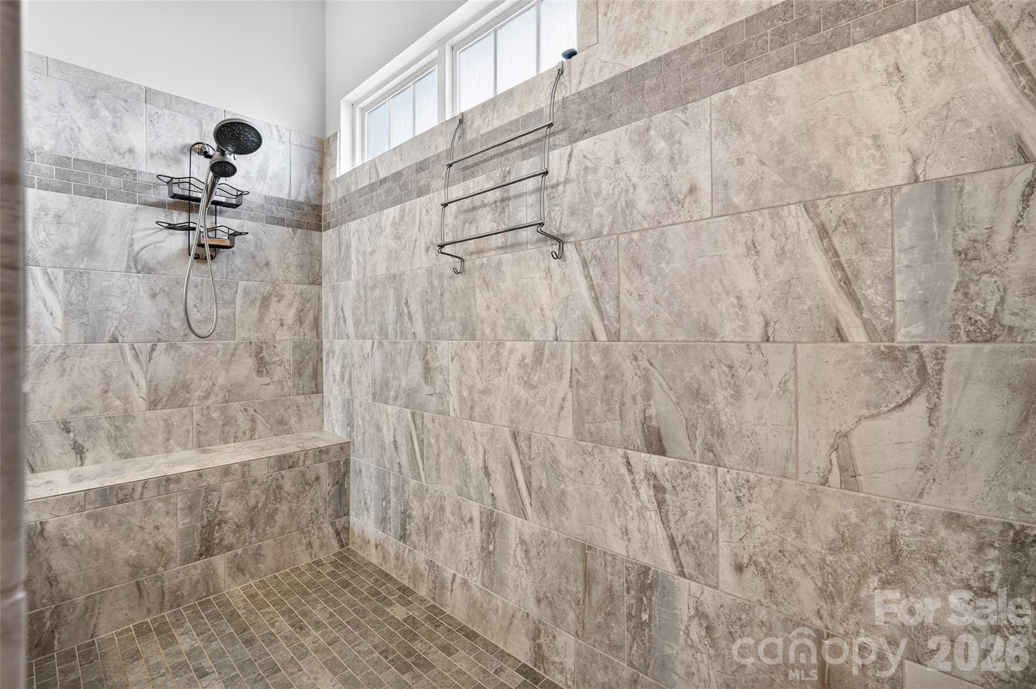 Large Primary Shower - 1709 Cedar Park Drive, Pineville