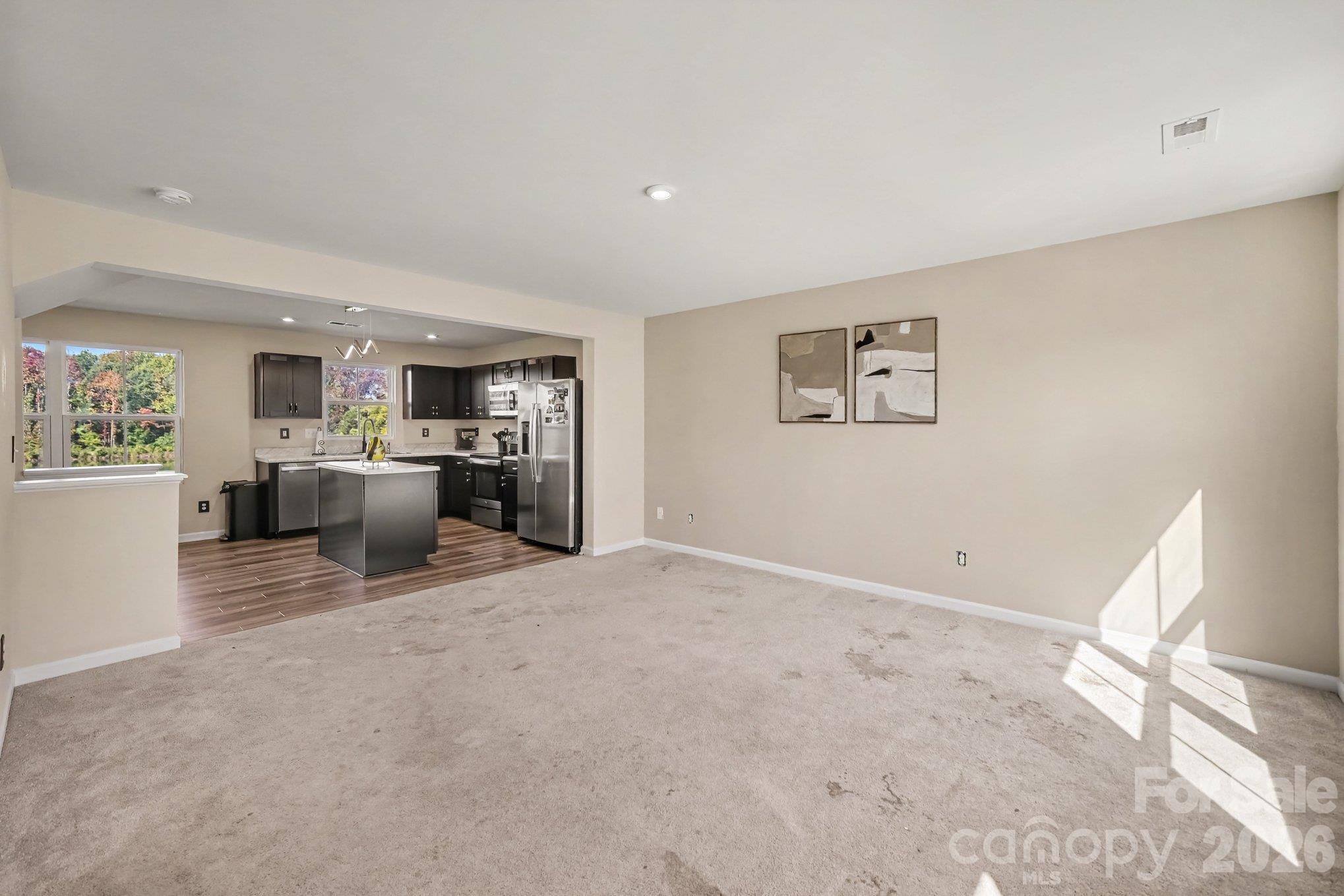 Townhouse at 6233 Cutwater Circle, Charlotte, photo 10 of 39