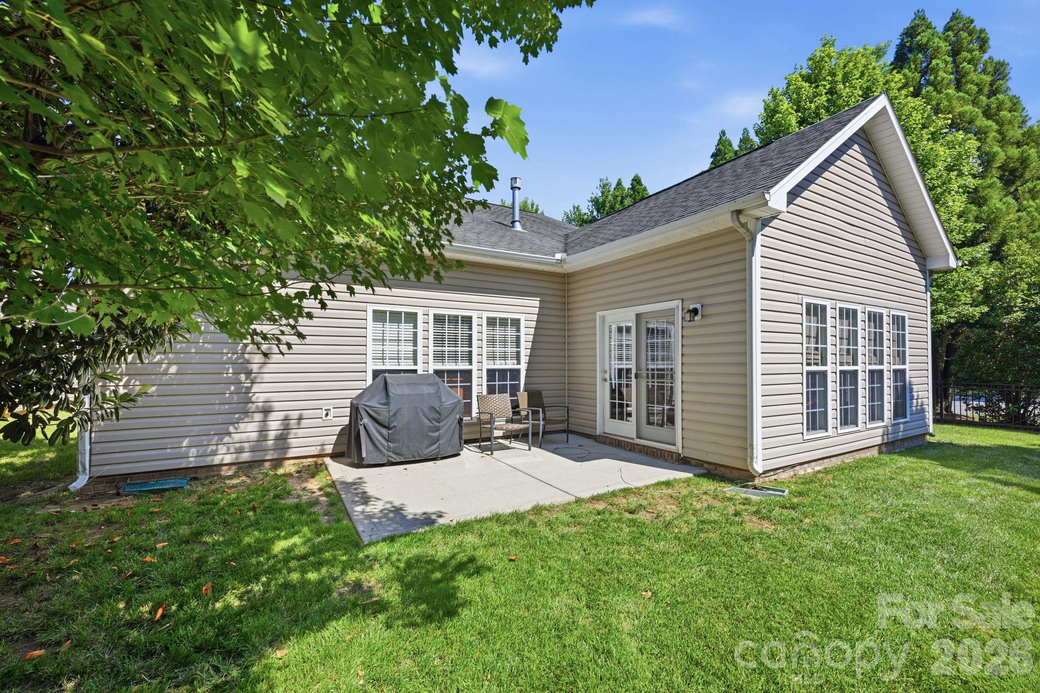 Back of Home - 4405 Squirrel Trail Lane, Charlotte
