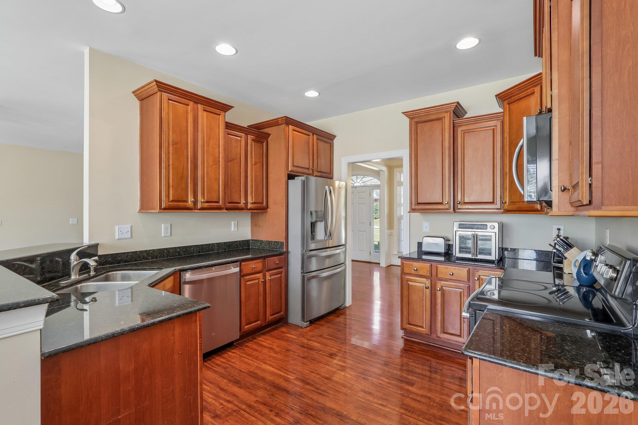 Single Family Residence at 8645 Ridgeline Lane, Charlotte, photo 11 of 35