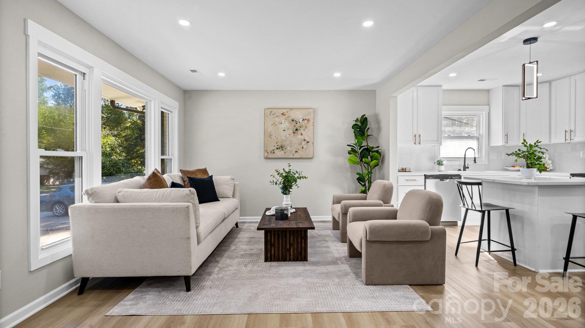 Open Concept Floor Plan - 708 Aintree Road, Charlotte