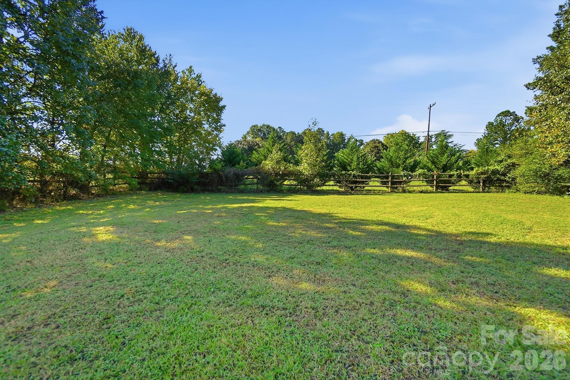 Single Family Residence at 2822 Carriage Crossing Drive, Matthews, photo 36 of 37