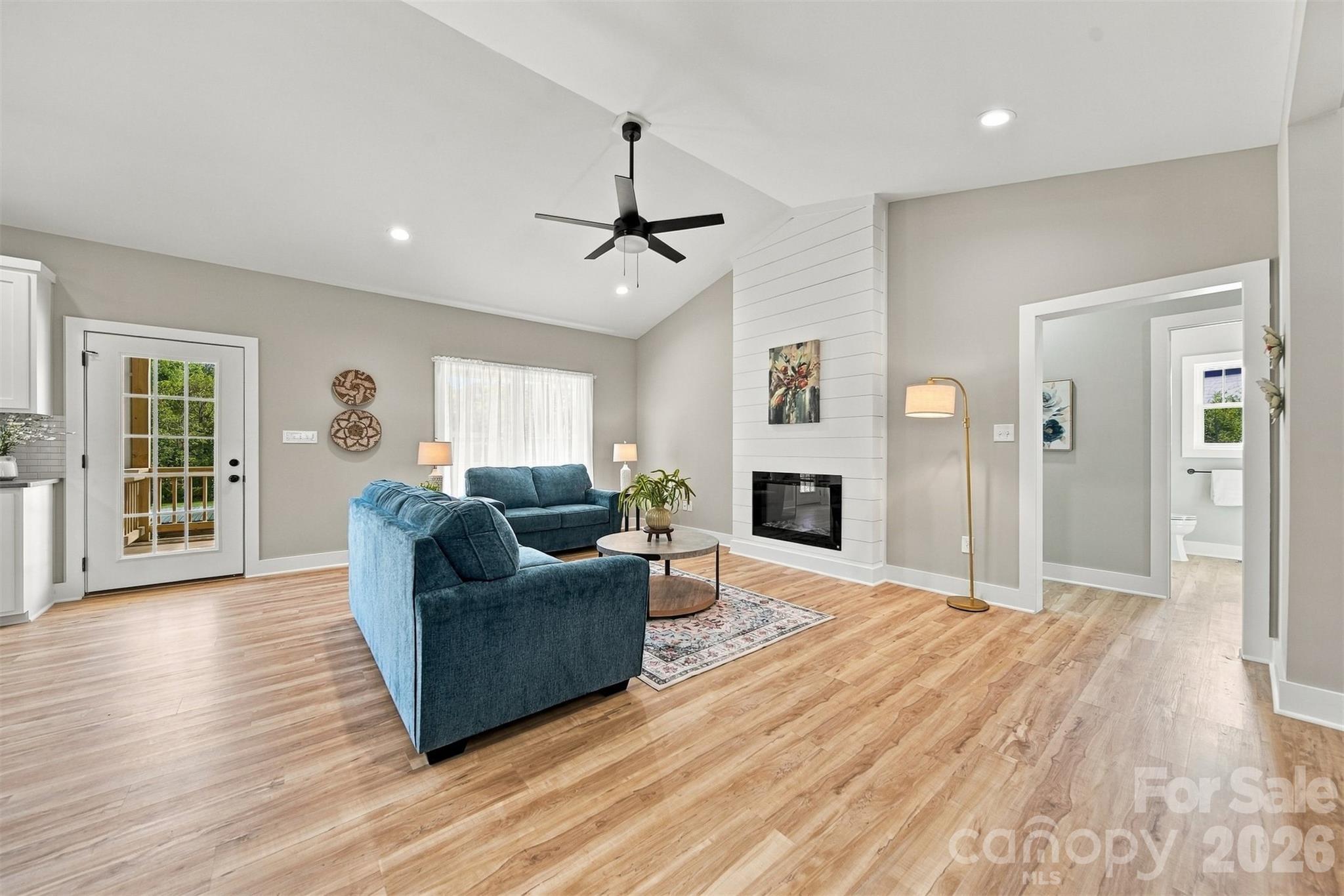 Single Family Residence at 2151 Piper Ridge Drive, Lenoir, photo 11 of 42