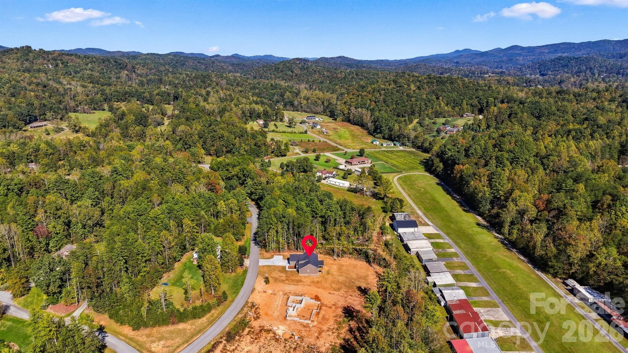 Single Family Residence at 2151 Piper Ridge Drive, Lenoir, photo 32 of 42