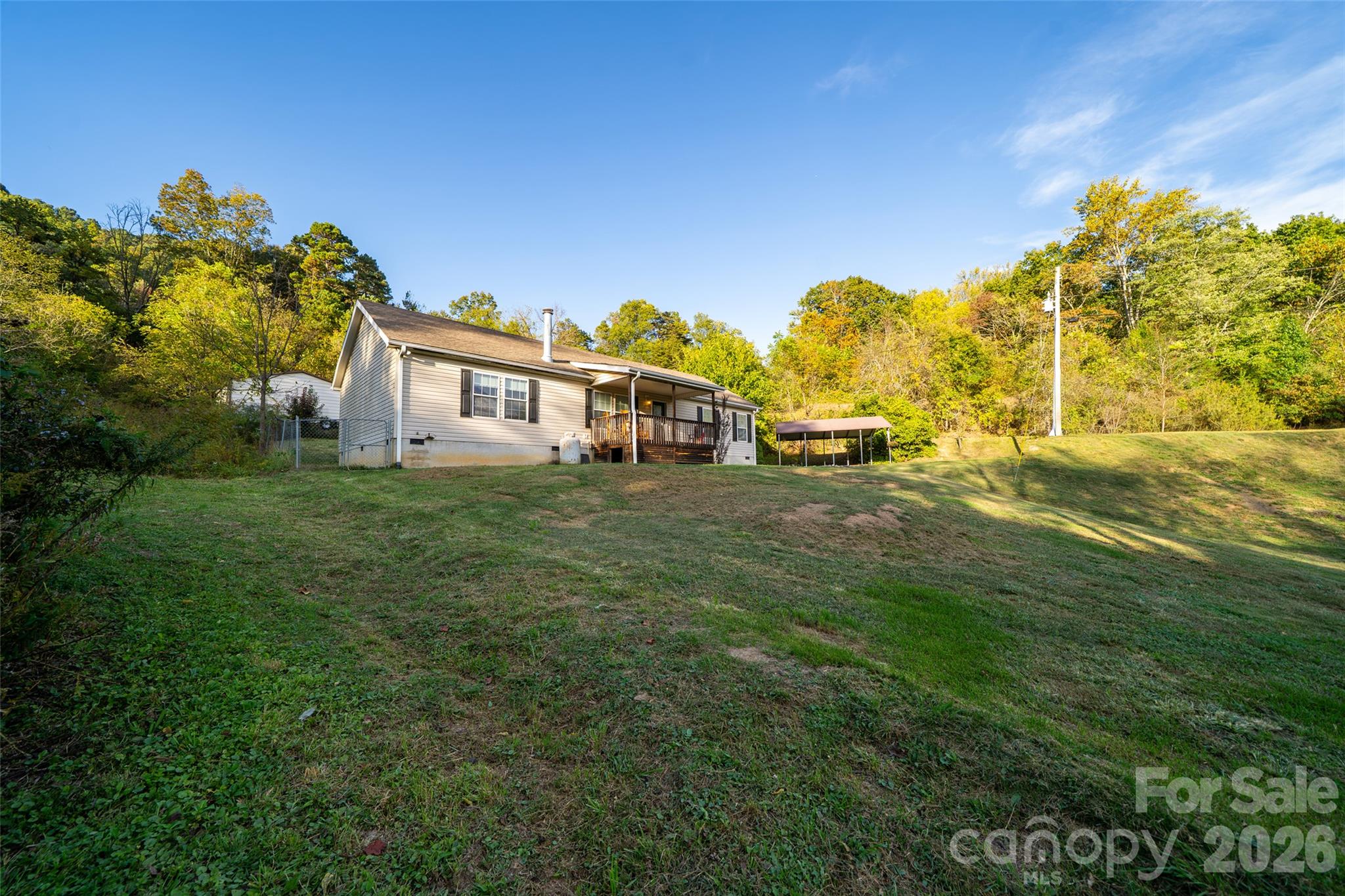 Single Family Residence at 23 Yorkie Drive, Clyde, photo 2 of 38