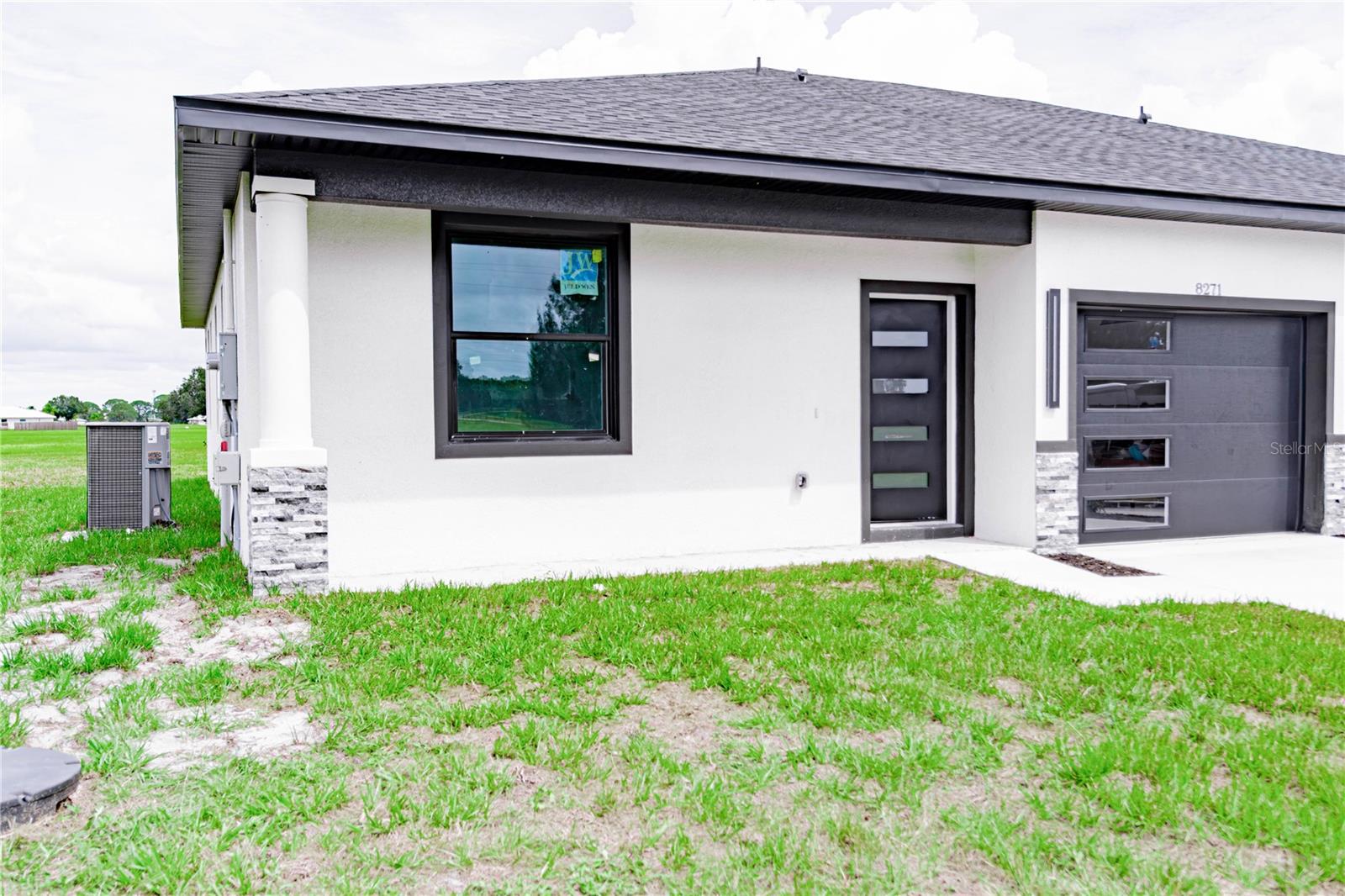 Duplex at 8269 - 8271 COZUMEL LN, SEBRING, photo 13 of 63