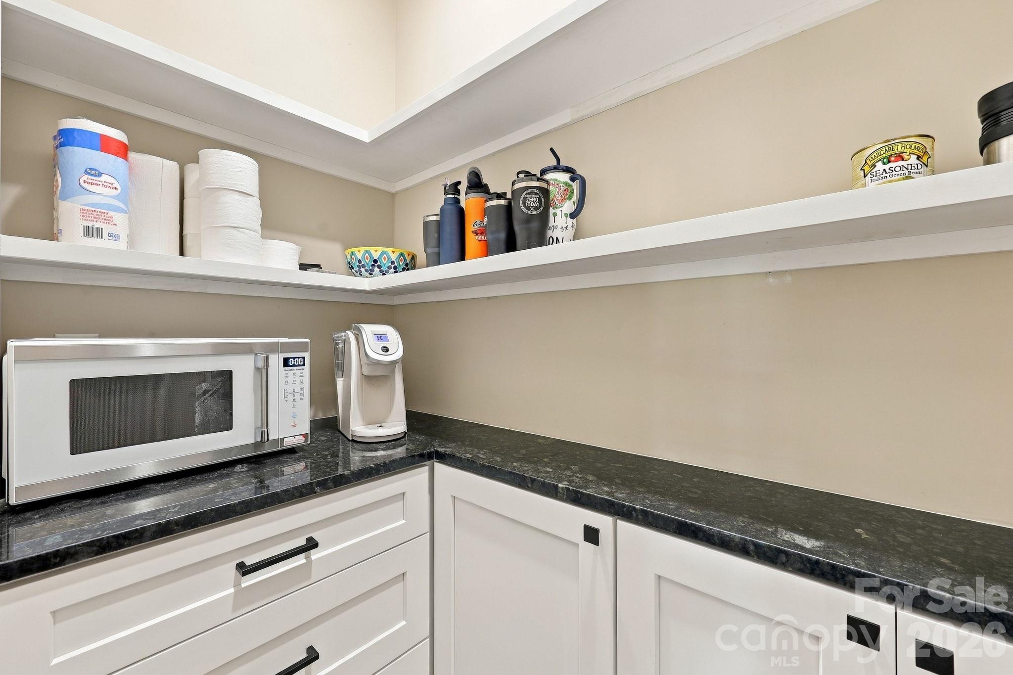 Pantry. - 1045 Freshwater Lane, Salisbury