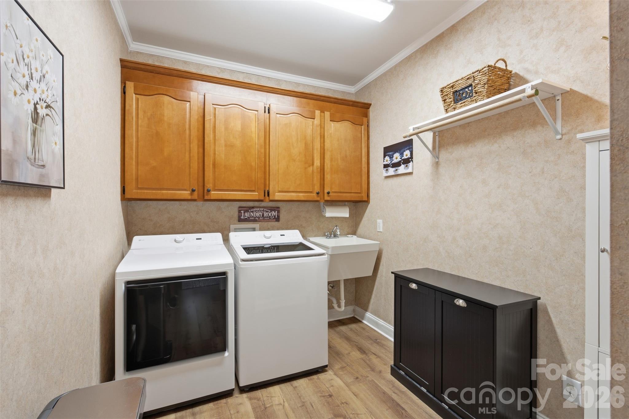 Single Family Residence at 150 Saddlewood Lane, Statesville, photo 21 of 36