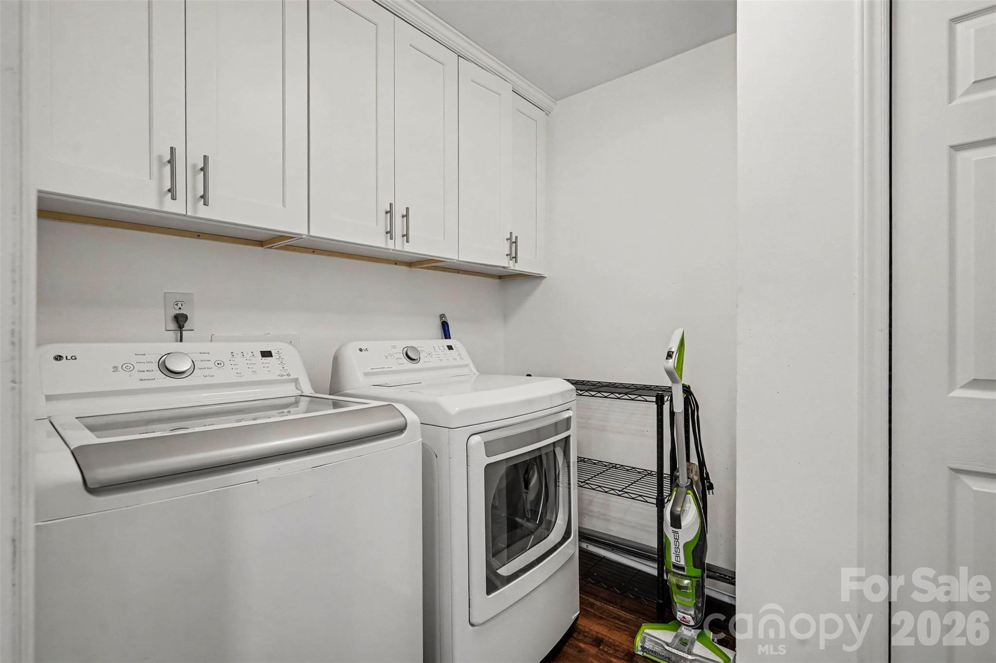 Laundry room on main level - 11538 Gelding Drive, Charlotte