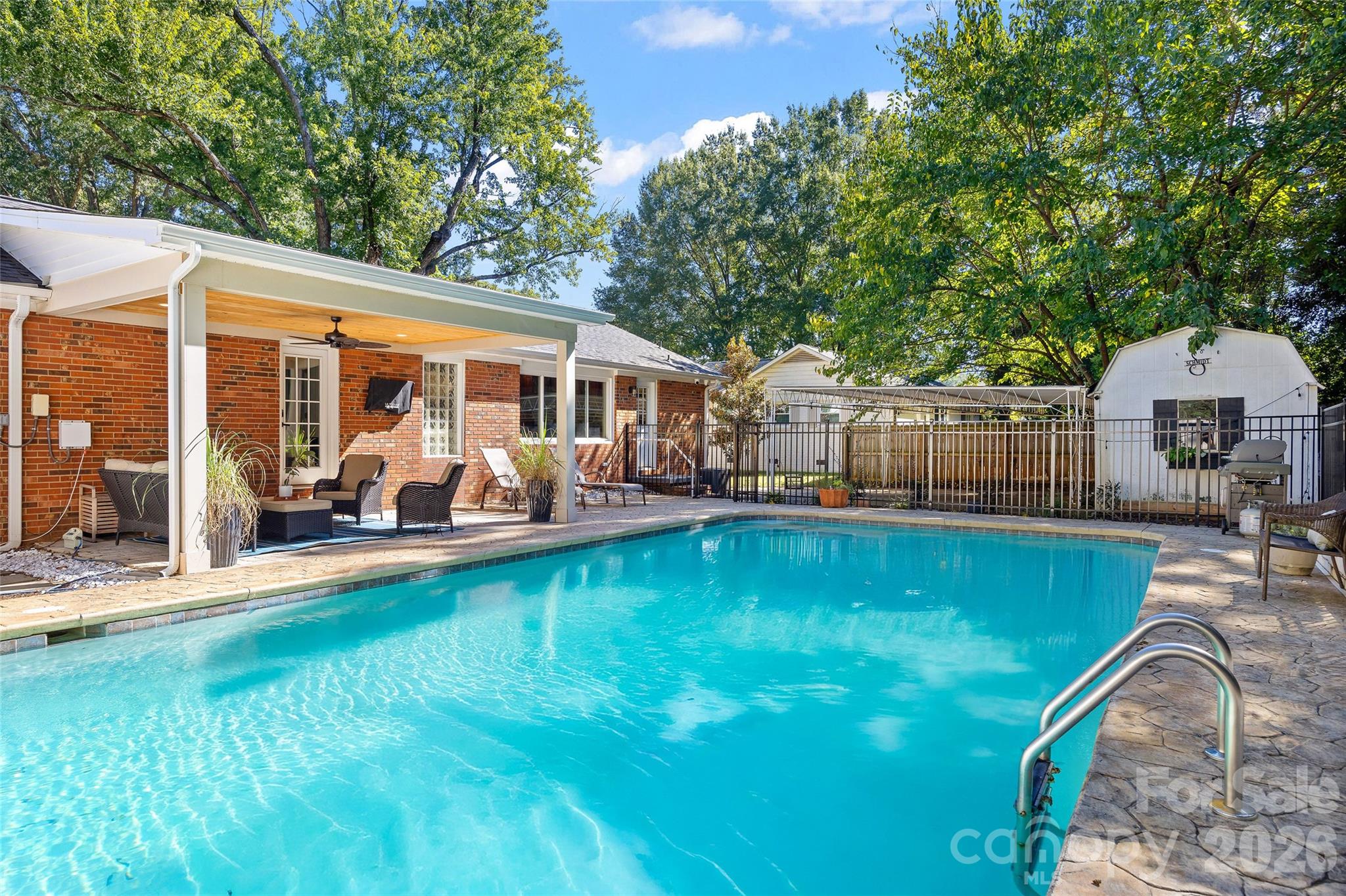 Single Family Residence at 5908 Brookhaven Road, Charlotte, photo 38 of 45