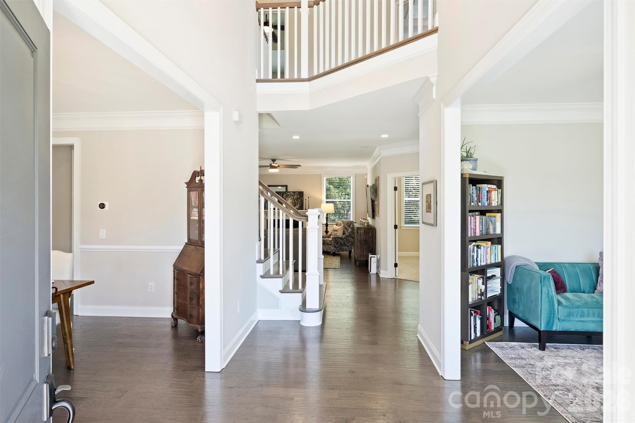 Single Family Residence at 4006 Brandywine Terrace, Lancaster, photo 3 of 41