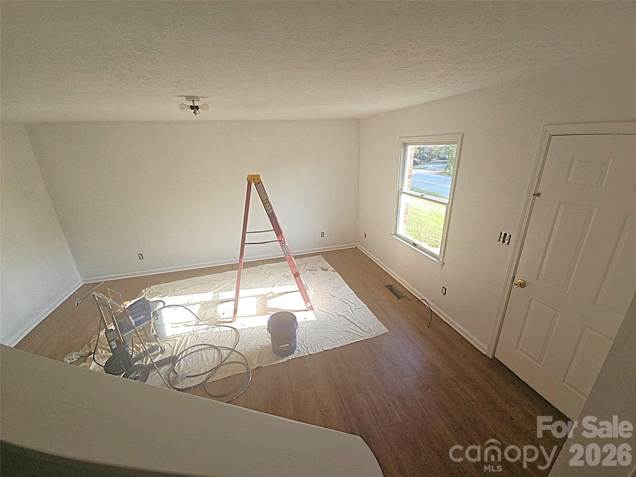 Apartment at 1906 Old Spartanburg Road, Hendersonville, photo 5 of 13