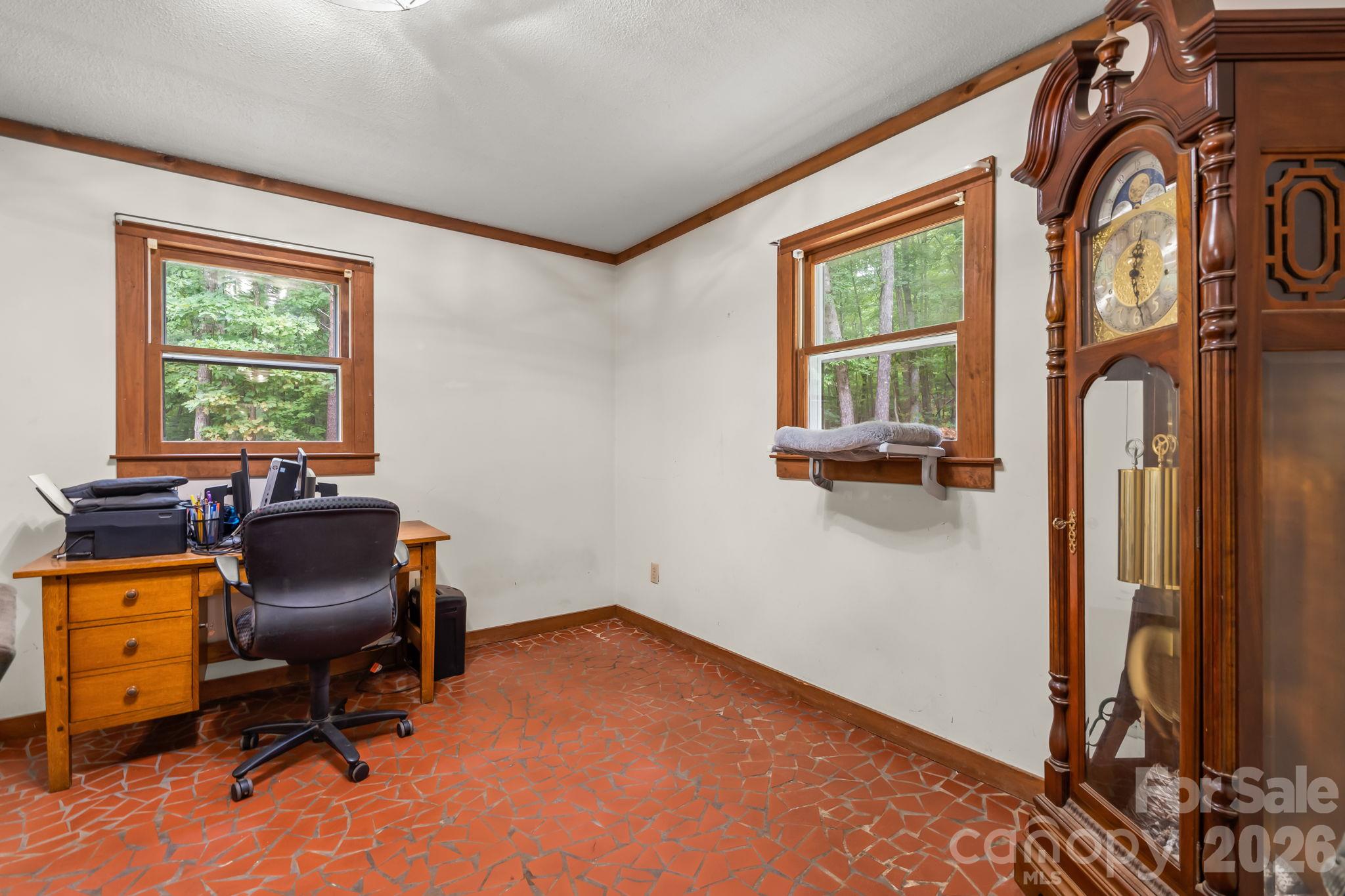 Single Family Residence at 505 Tipperary Lane, Denton, photo 13 of 42