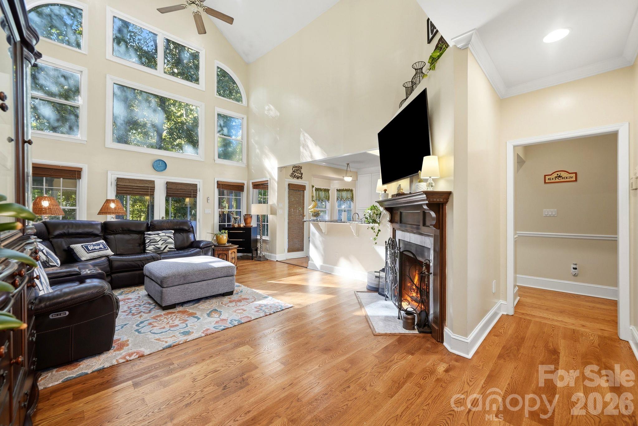 Single Family Residence at 1121 Hillshire Meadow Drive, Matthews, photo 13 of 47