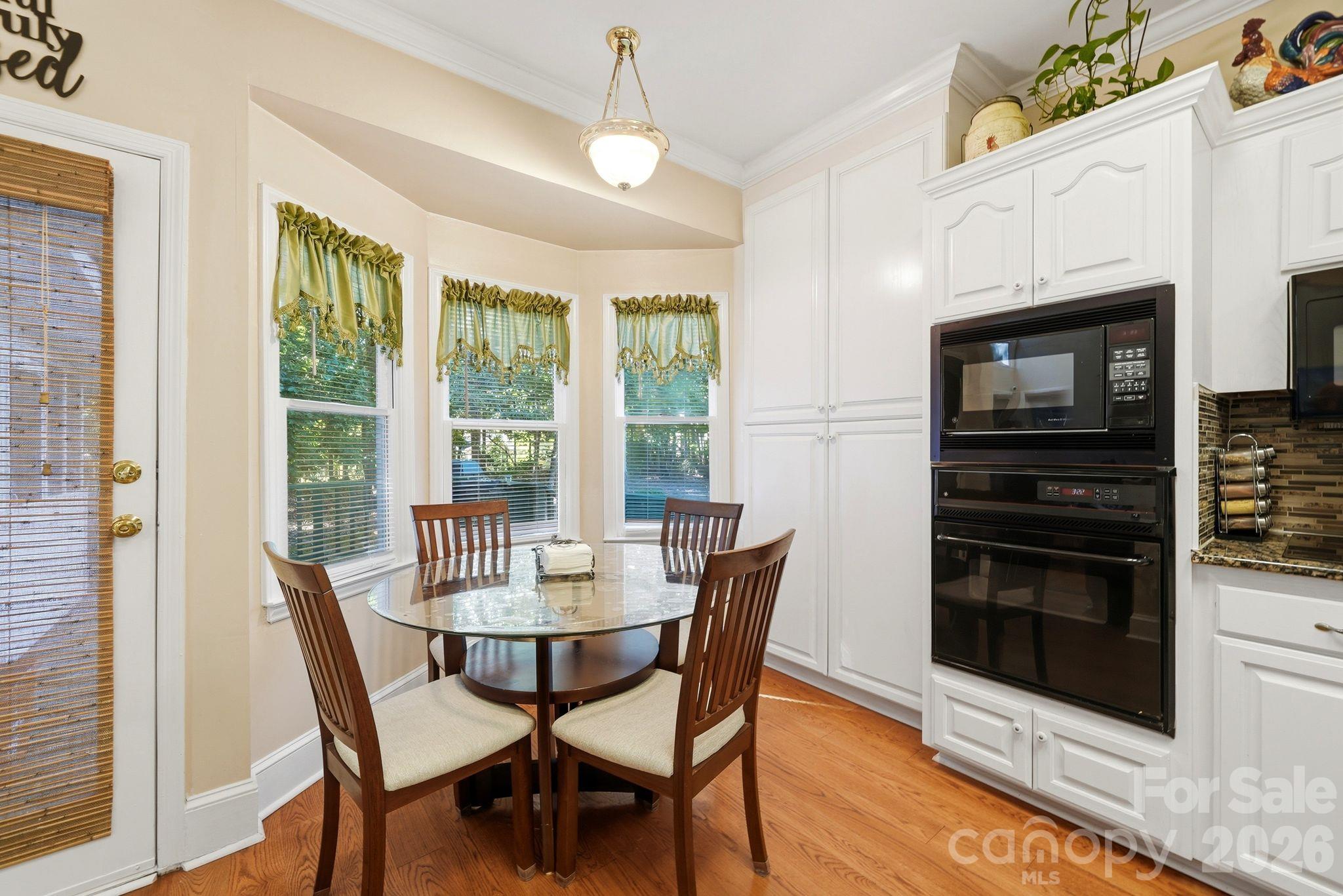 Single Family Residence at 1121 Hillshire Meadow Drive, Matthews, photo 20 of 47