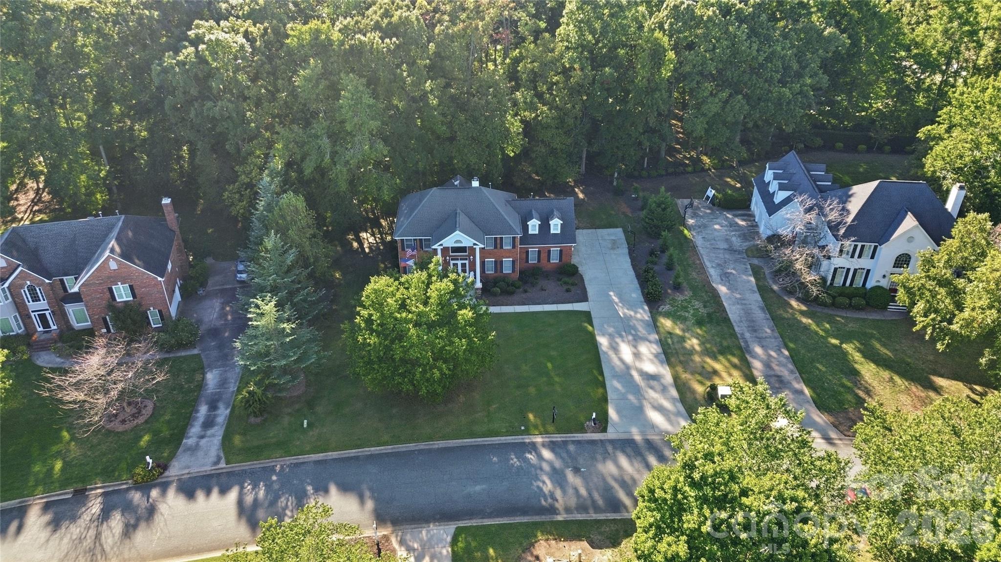 Single Family Residence at 1121 Hillshire Meadow Drive, Matthews, photo 43 of 47