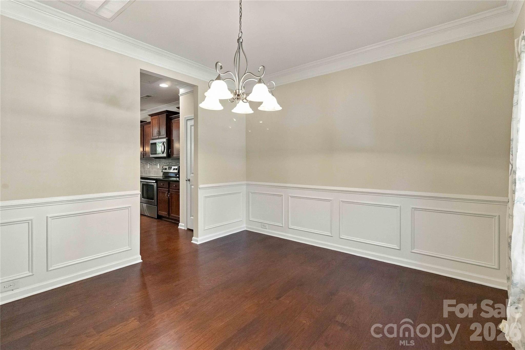 Single Family Residence at 724 Rawlings Place, Rock Hill, photo 4 of 37