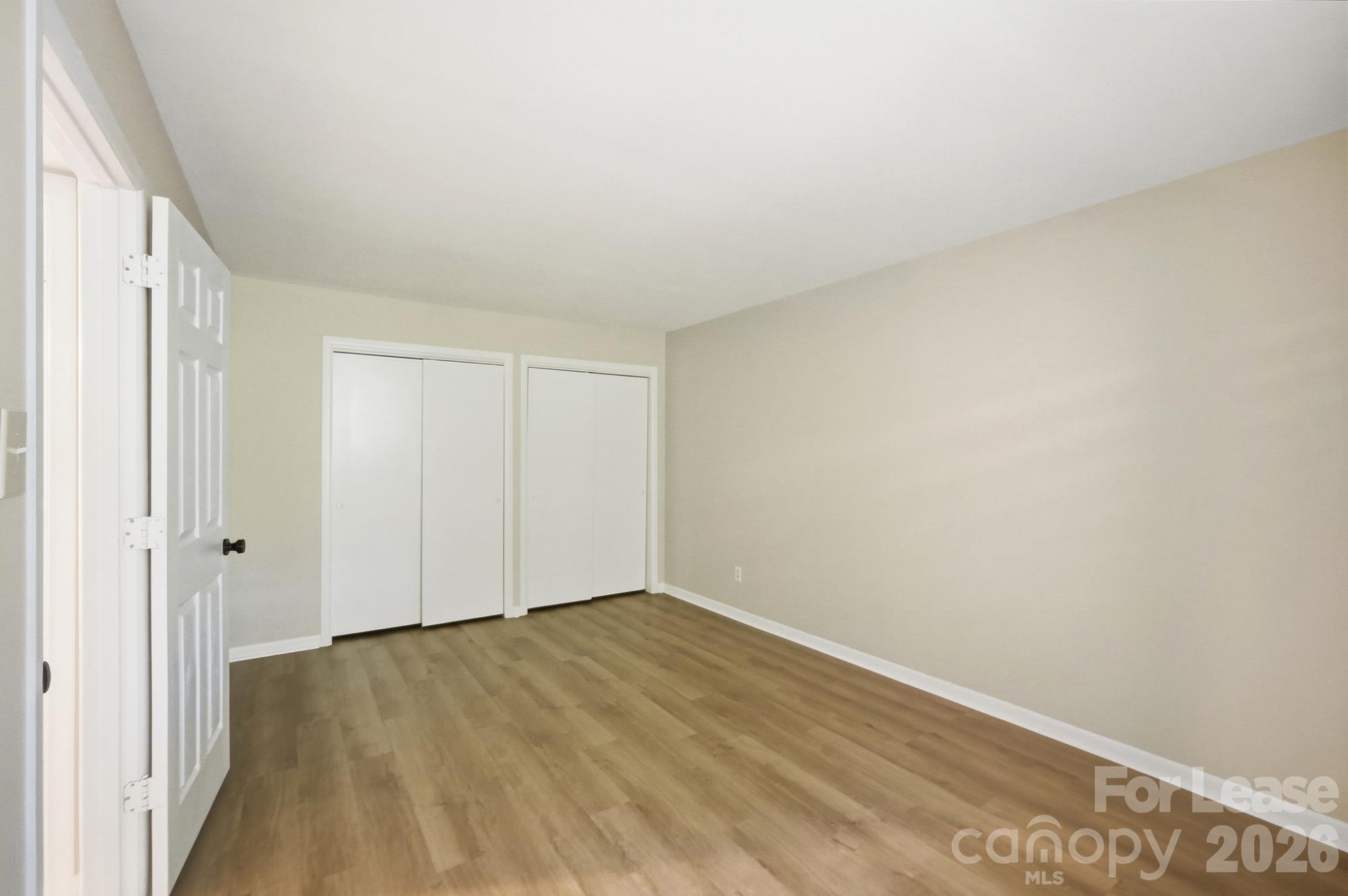 Condominium at 6132 Heath Ridge Court, Charlotte, photo 13 of 20