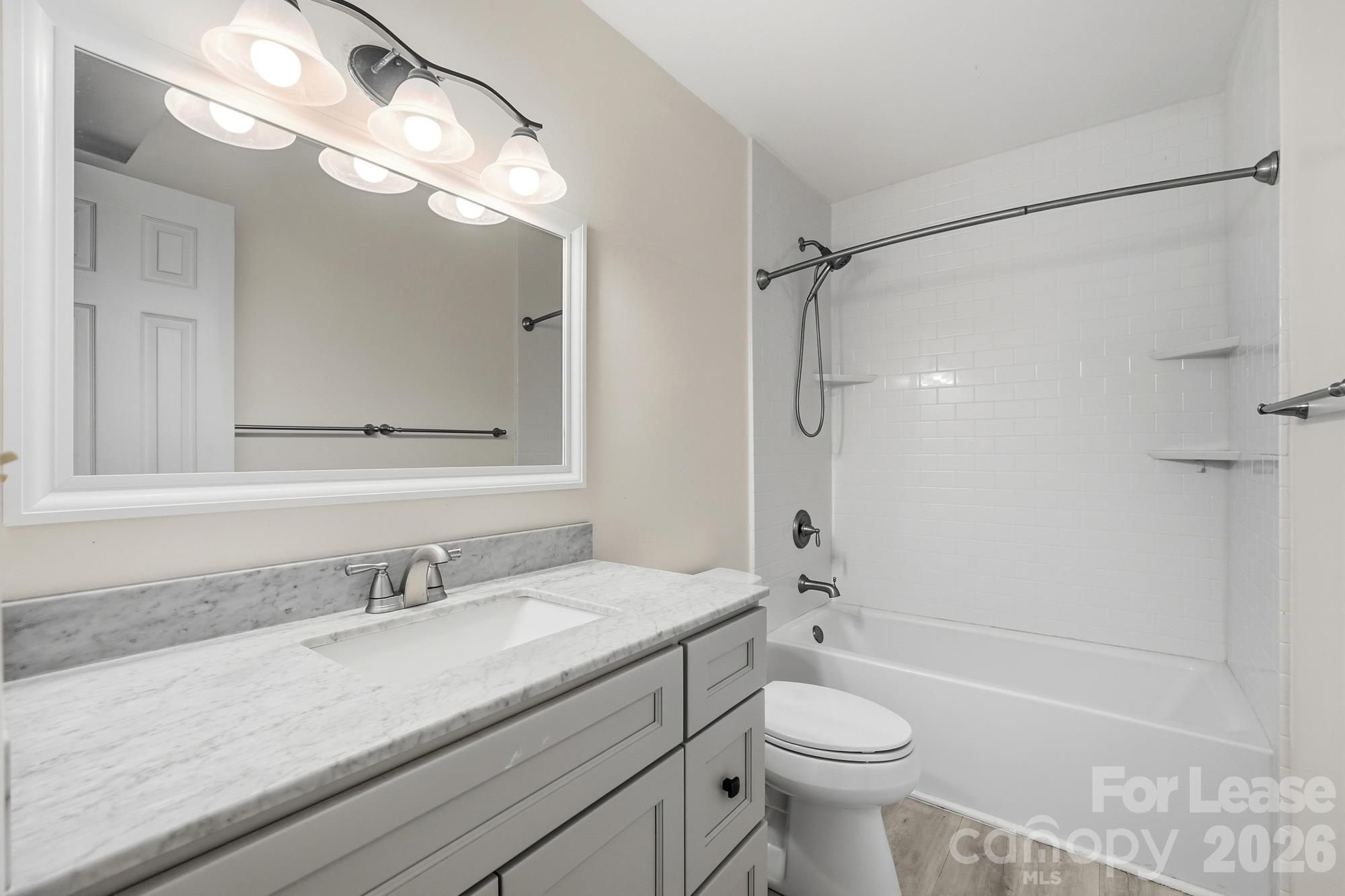 Condominium at 6132 Heath Ridge Court, Charlotte, photo 15 of 20