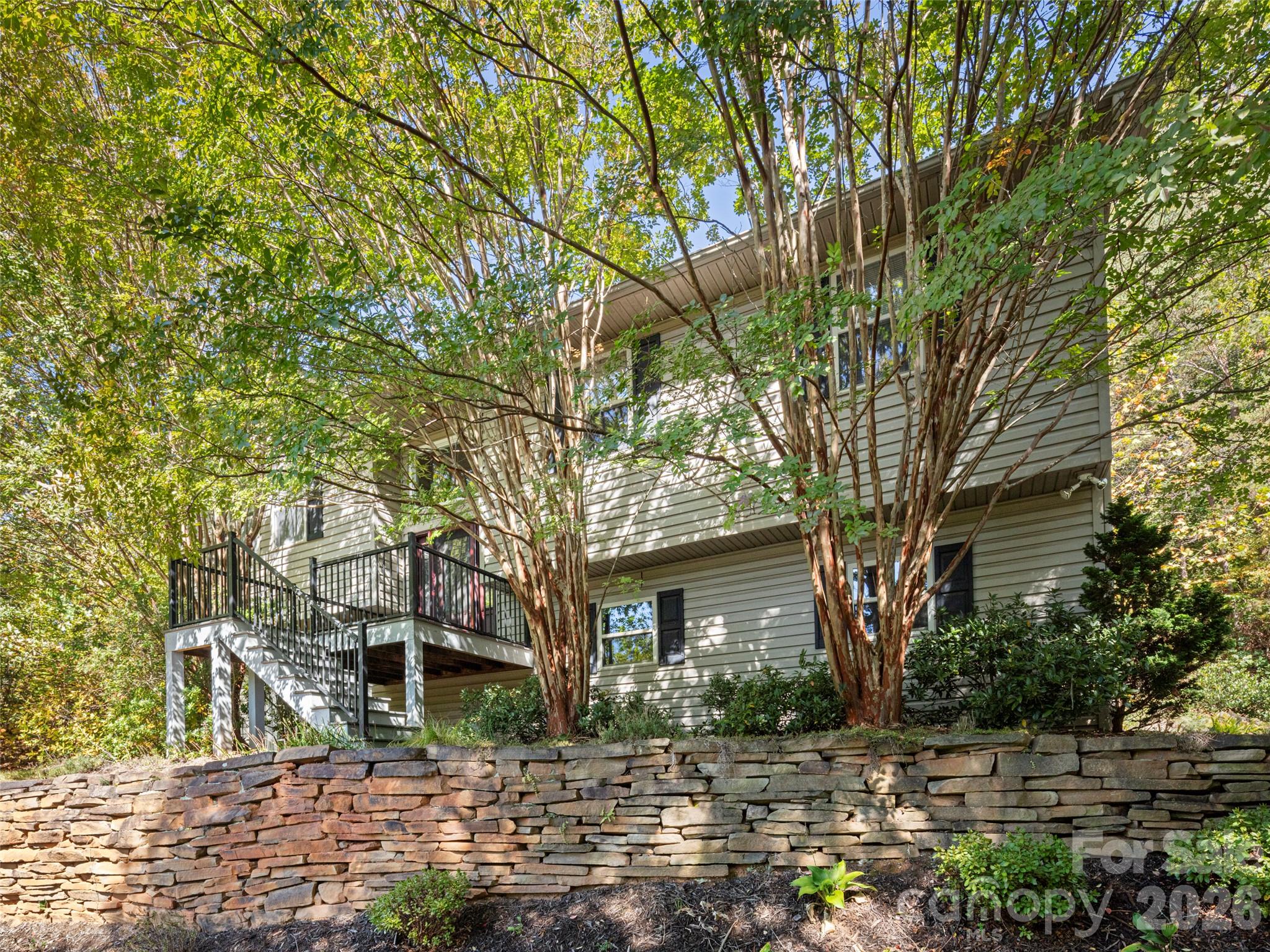 22 Evening Shade Drive