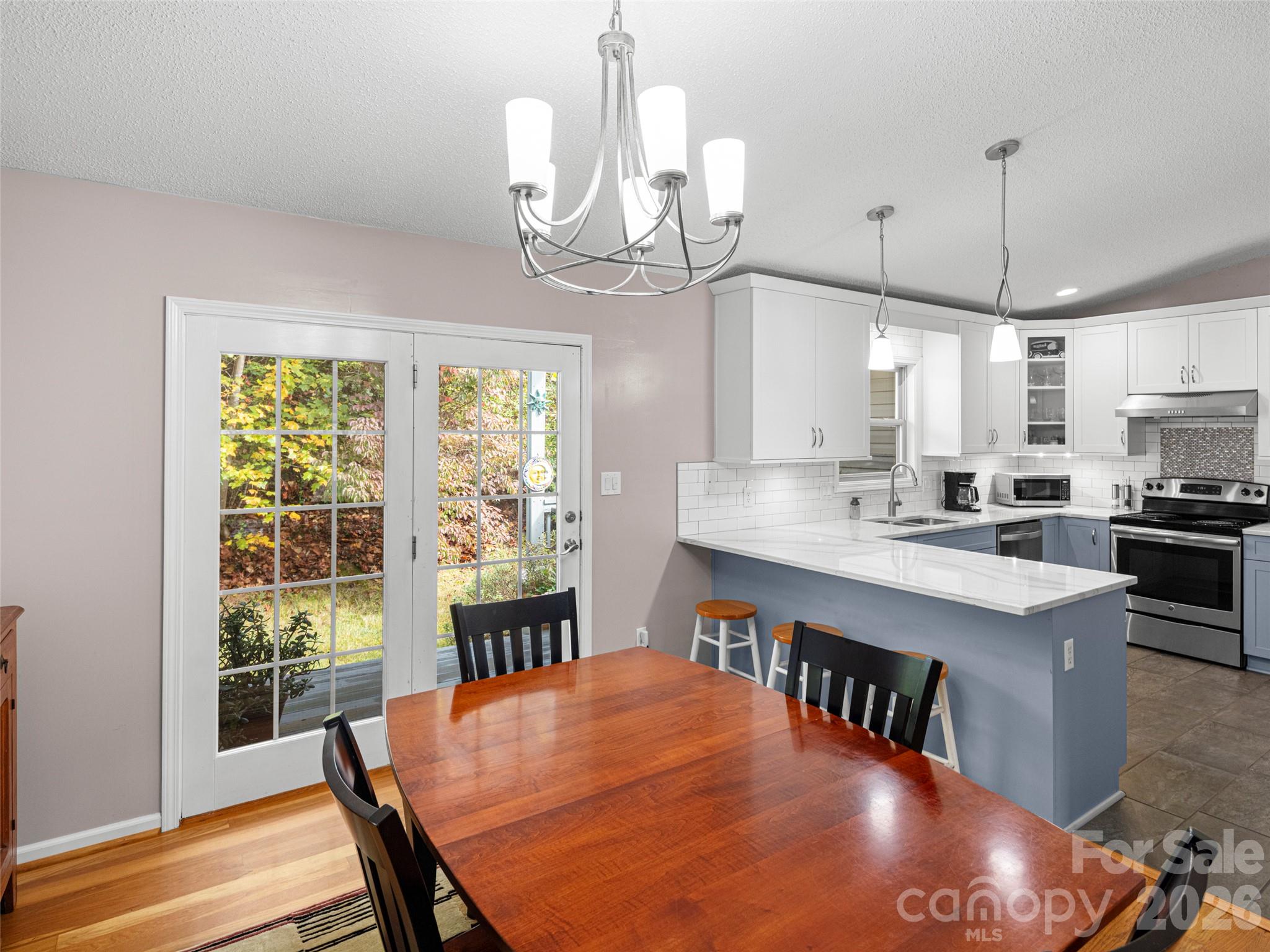 Single Family Residence at 22 Evening Shade Drive, Weaverville, photo 8 of 32