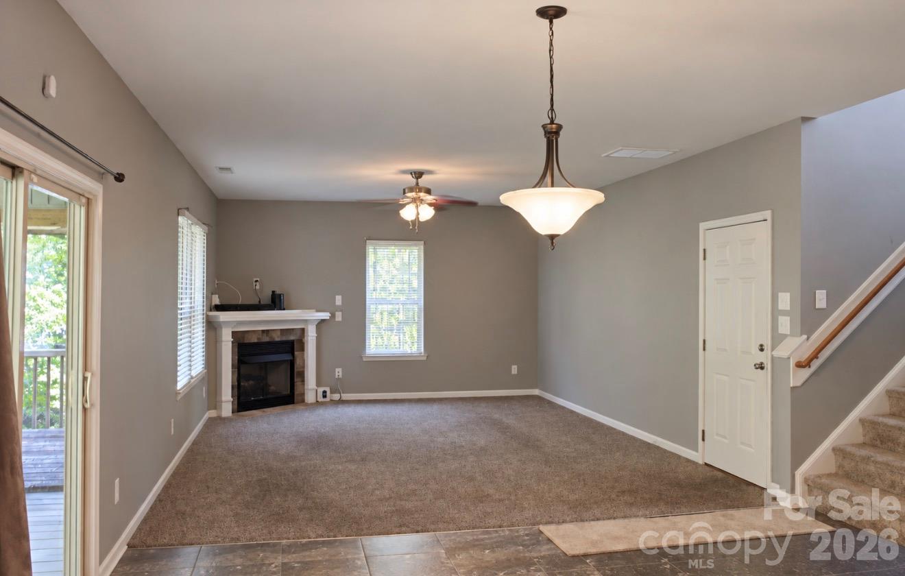 Single Family Residence at 103 Jade Circle, Knightdale, photo 12 of 37