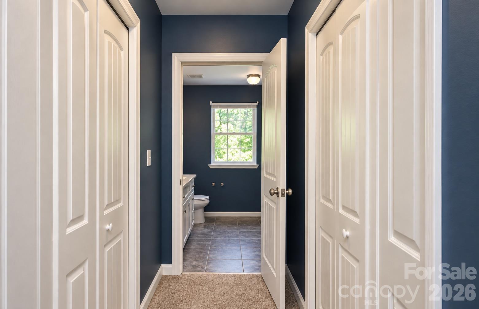 Single Family Residence at 103 Jade Circle, Knightdale, photo 24 of 37
