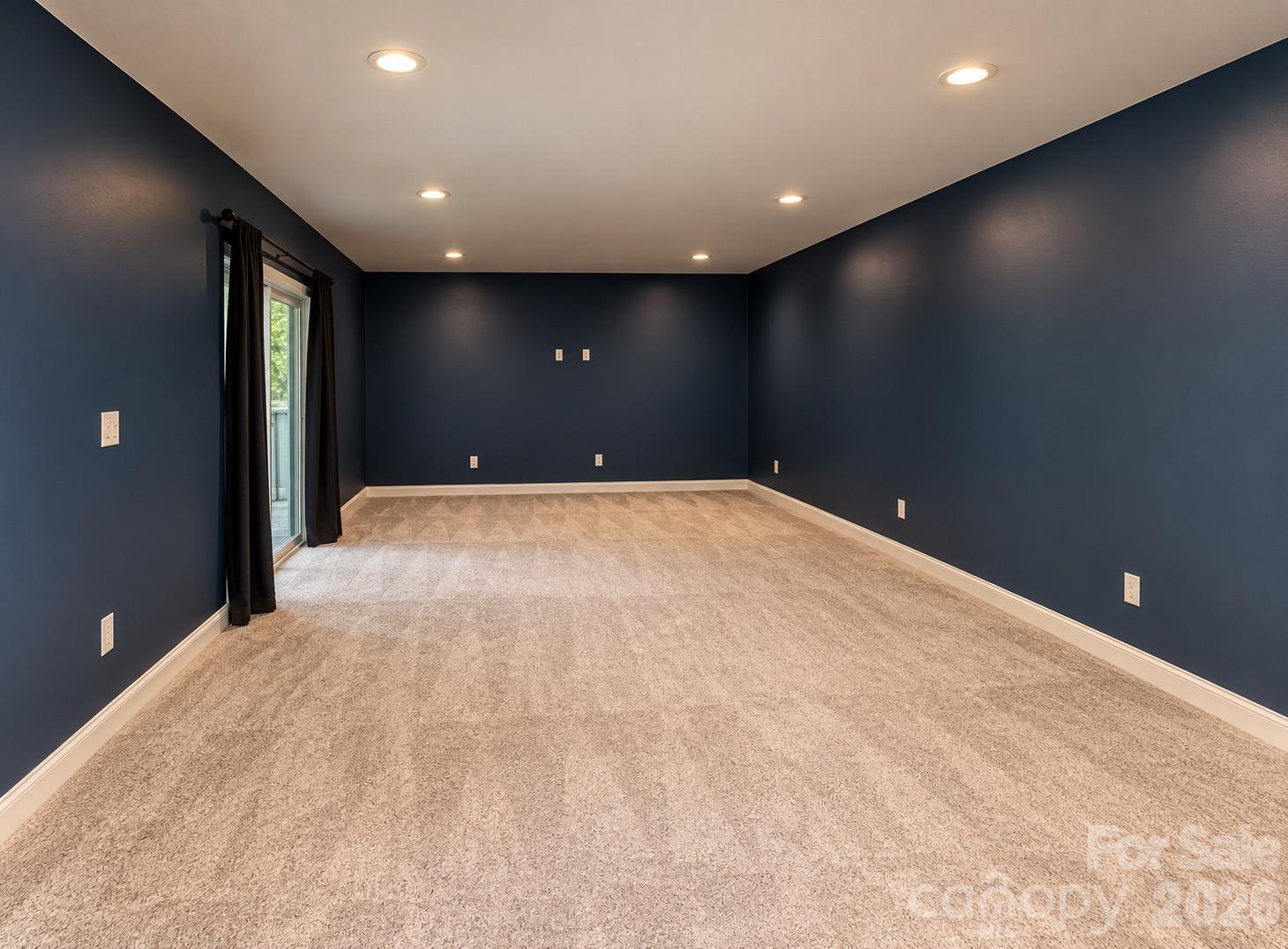 Single Family Residence at 103 Jade Circle, Knightdale, photo 35 of 37