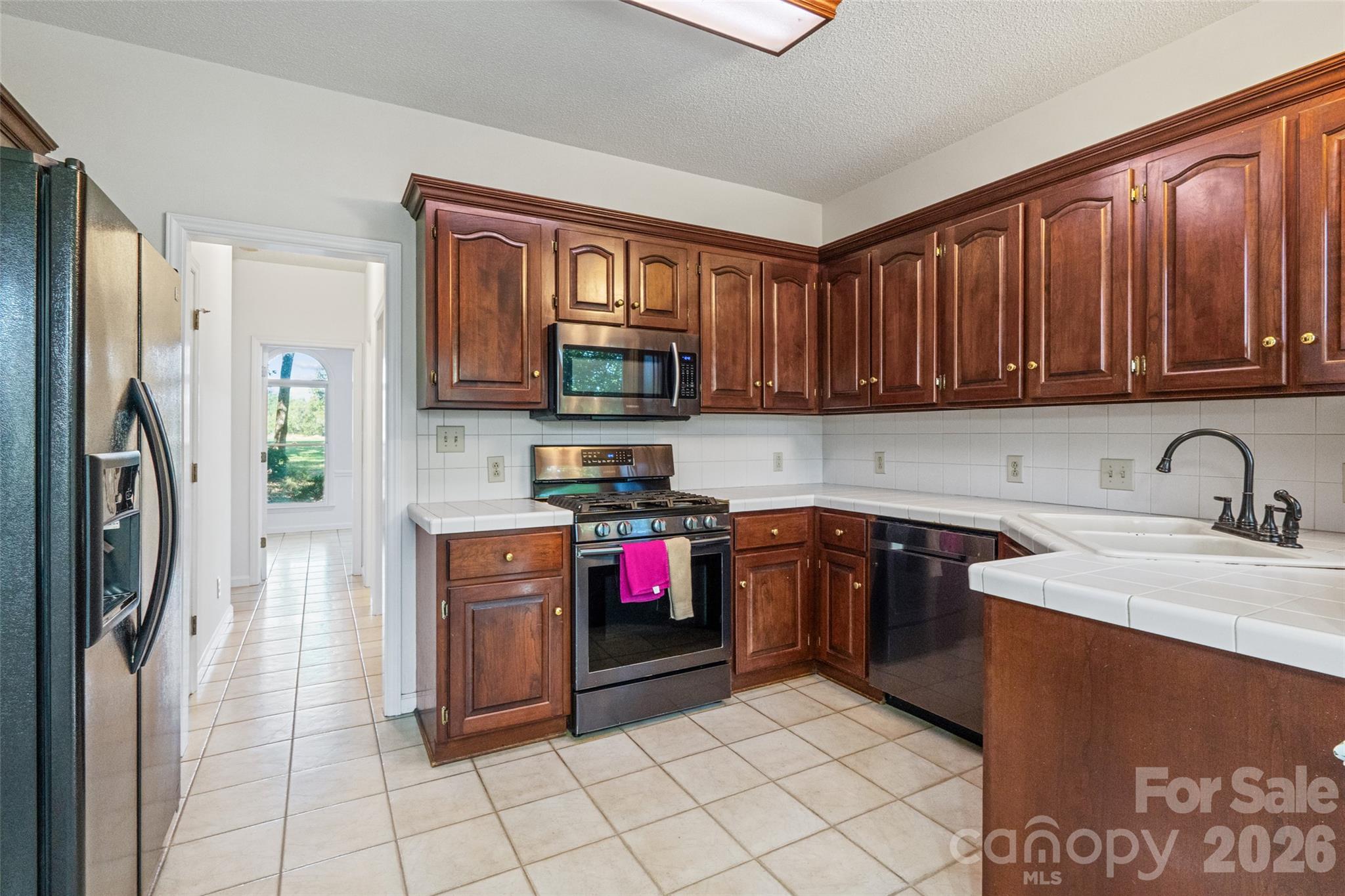 Single Family Residence at 6010 River Run Drive, Marshville, photo 17 of 48
