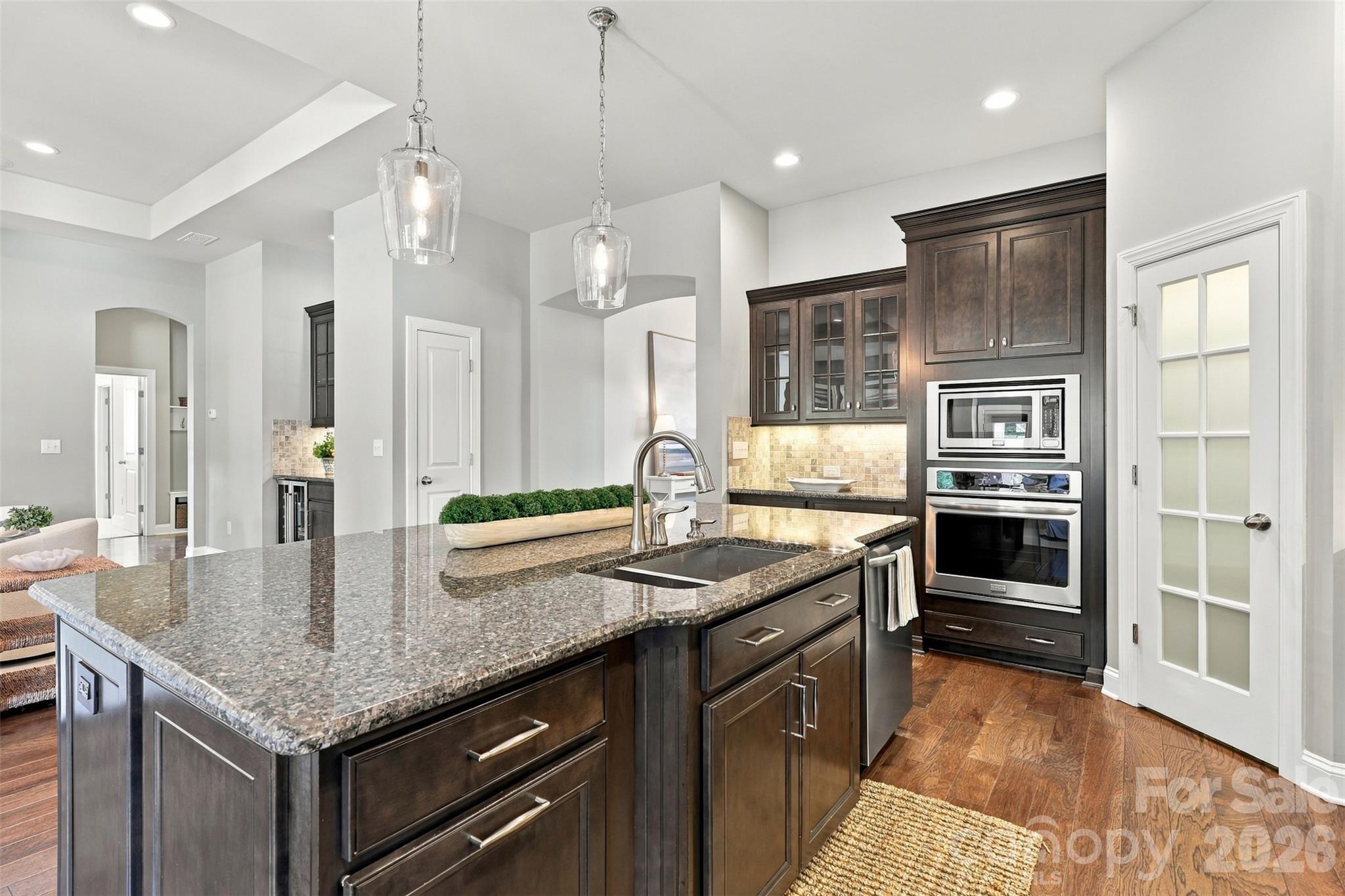 Single Family Residence at 1339 Kings Bottom Drive, Fort Mill, photo 13 of 40