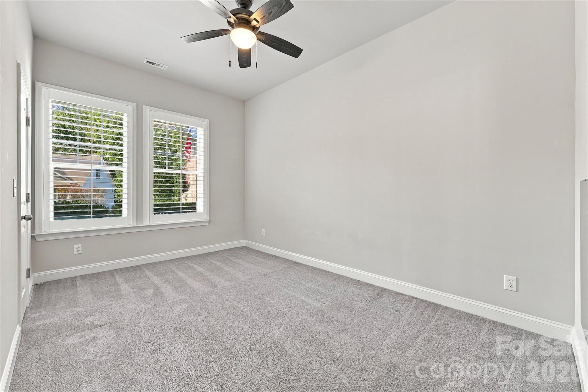 Single Family Residence at 1339 Kings Bottom Drive, Fort Mill, photo 27 of 40